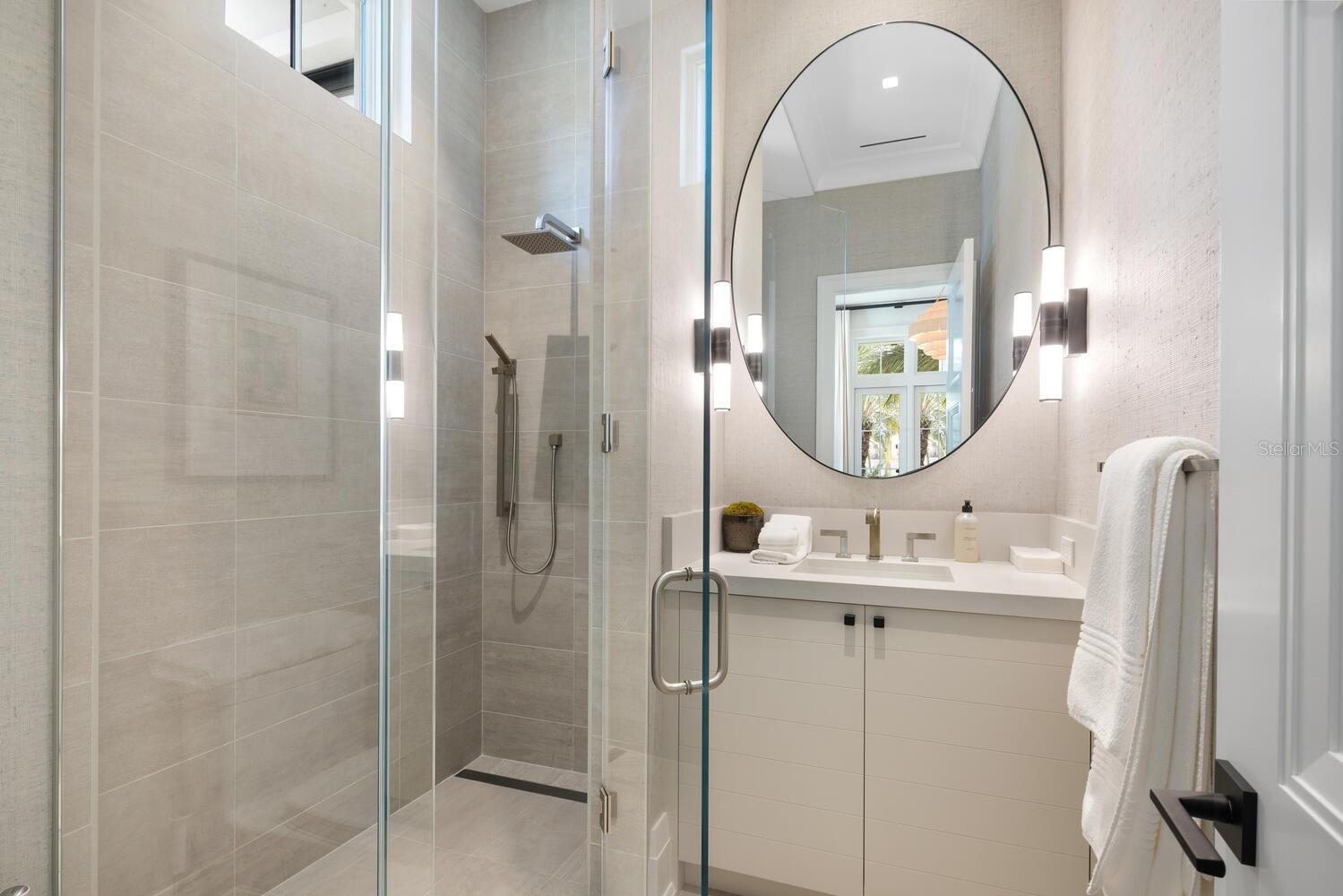 A4579757 Property Photo