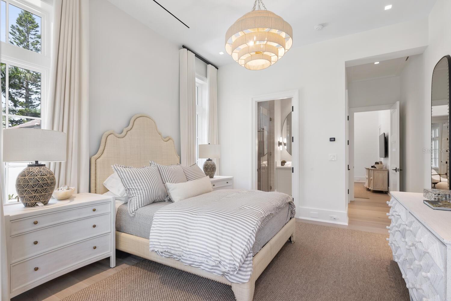 A4579757 Property Photo