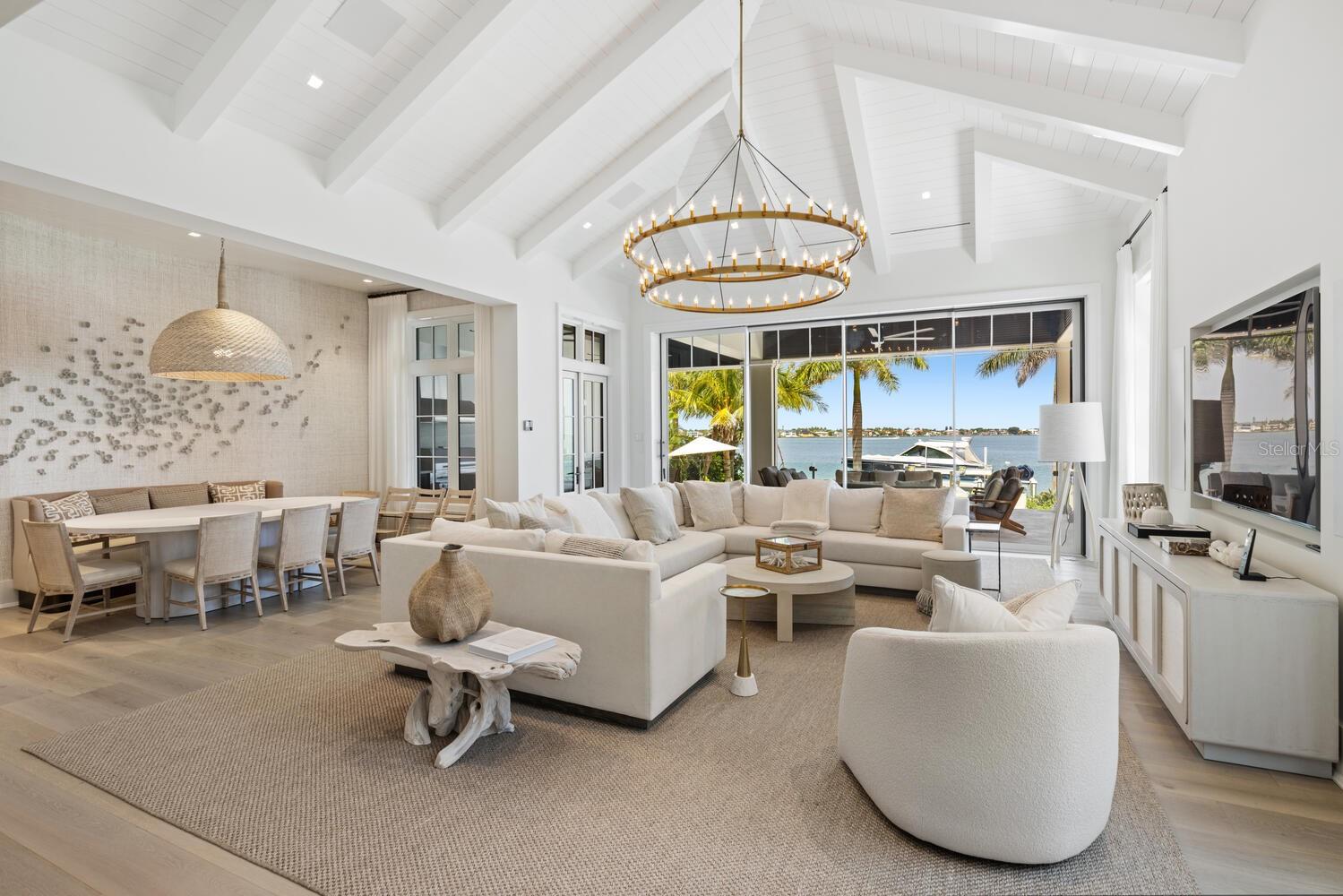 A4579757 Property Photo