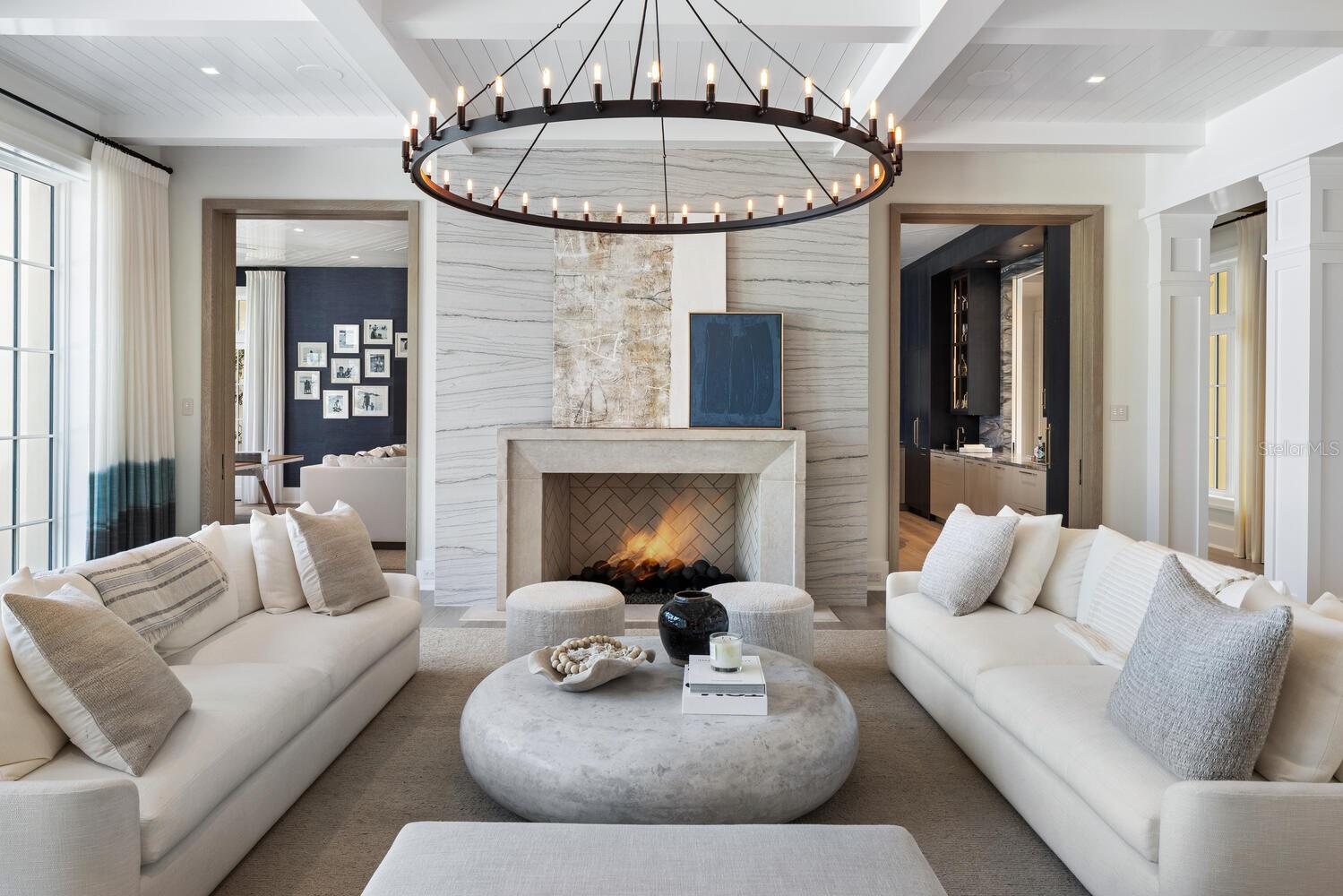 A4579757 Property Photo