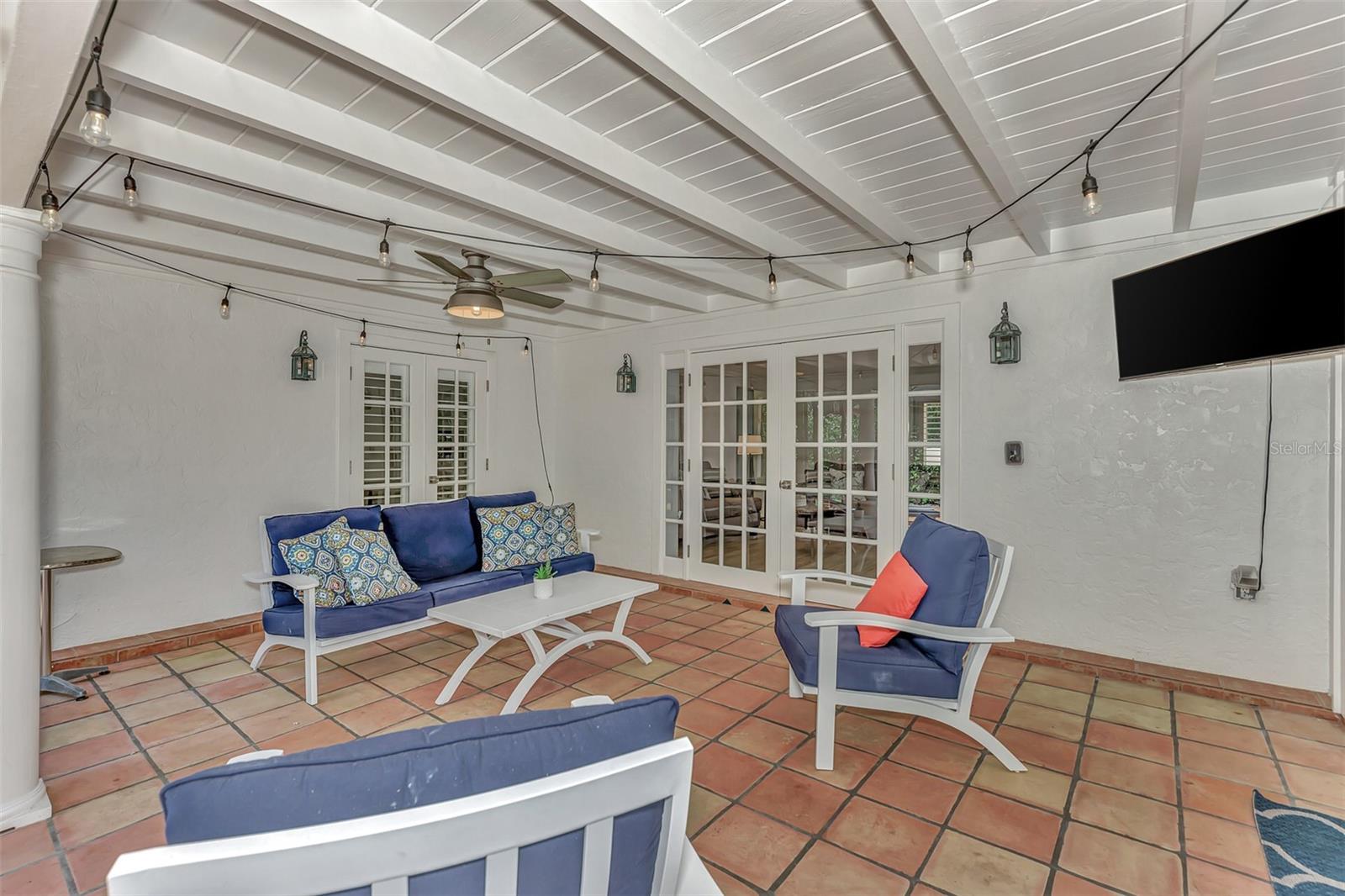 3433 HAMILTON AVE, SARASOTA, FL, 34242