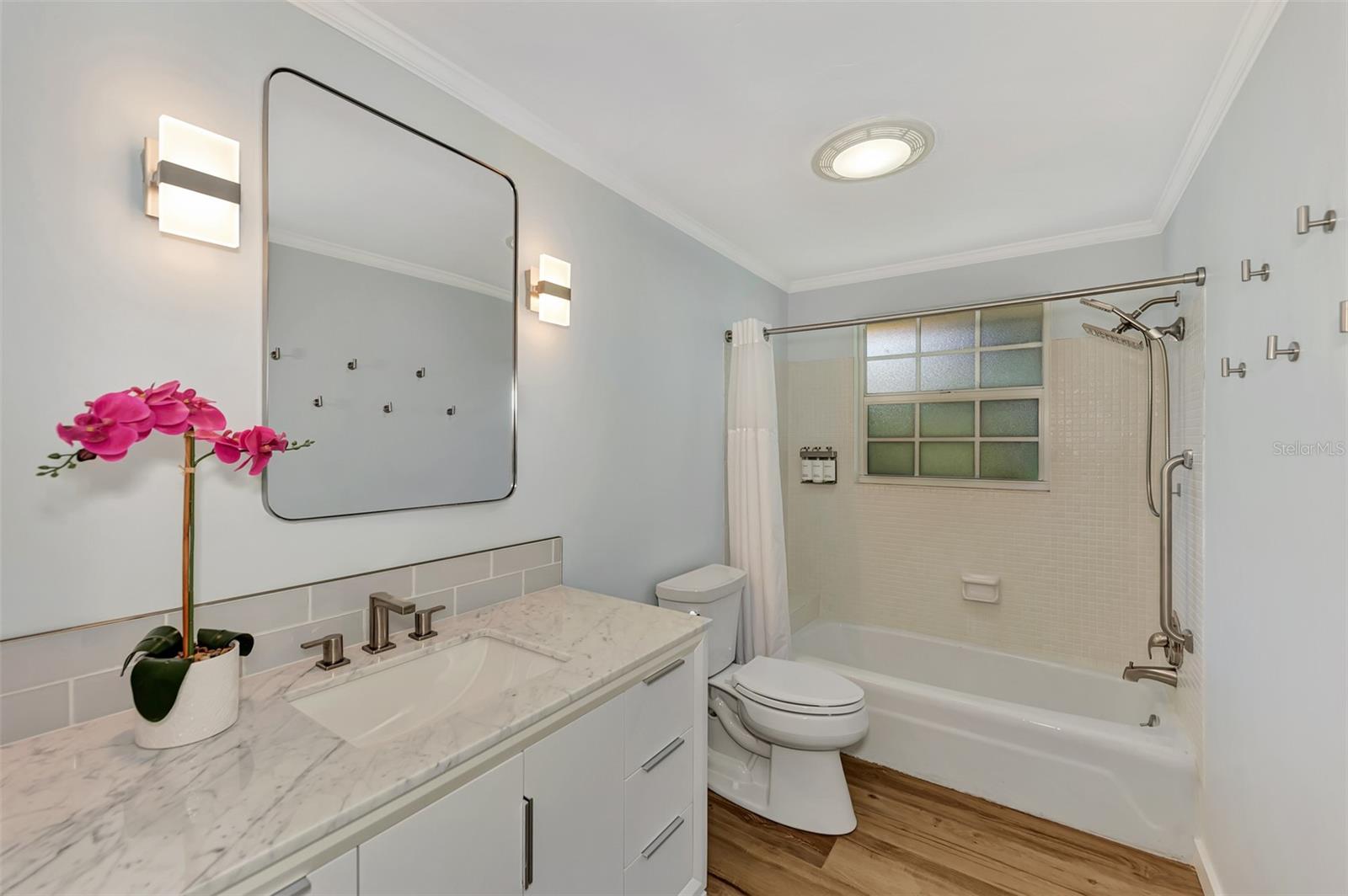 3433 HAMILTON AVE, SARASOTA, FL, 34242