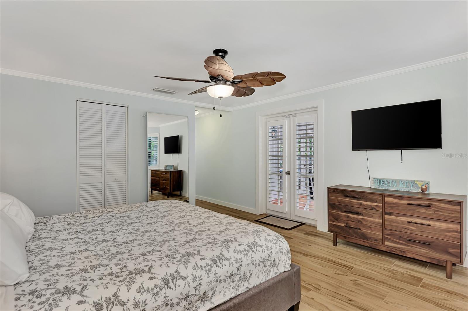 3433 HAMILTON AVE, SARASOTA, FL, 34242