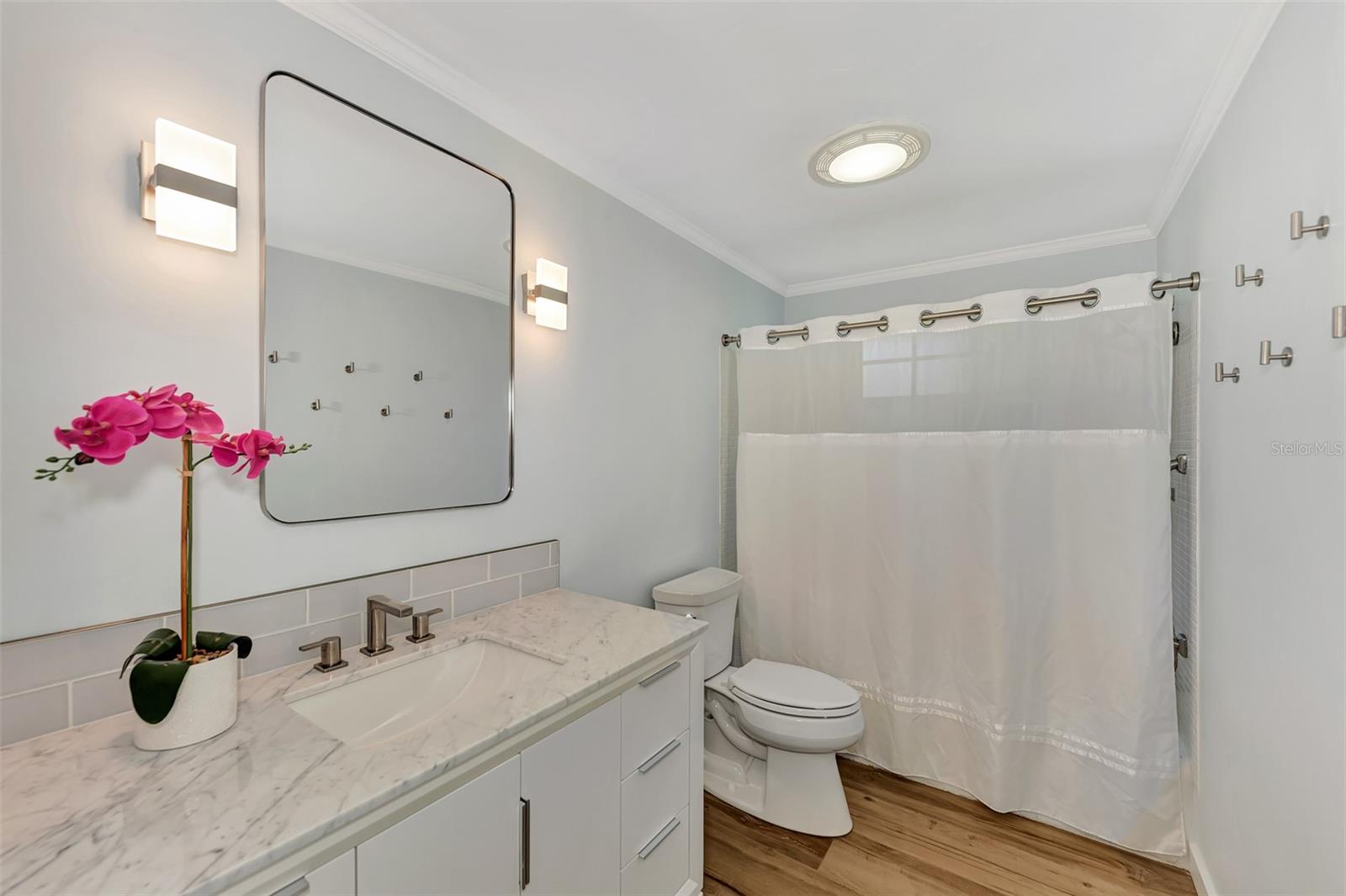 3433 HAMILTON AVE, SARASOTA, FL, 34242