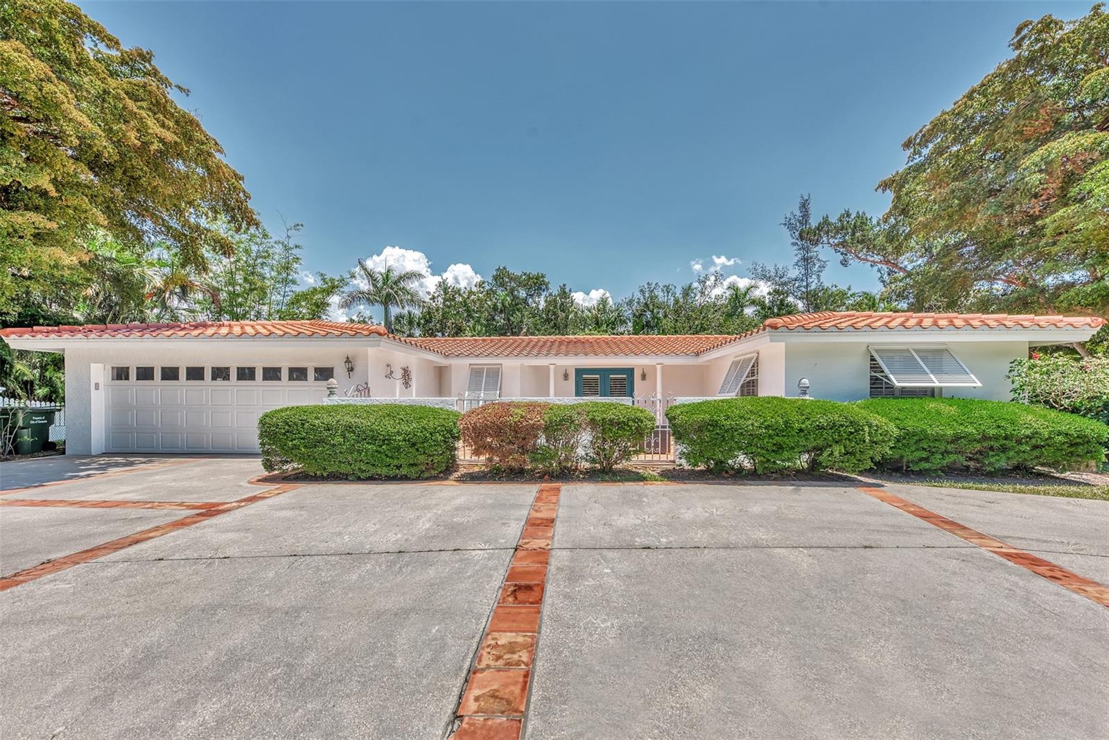 3433 HAMILTON AVE, SARASOTA, FL, 34242