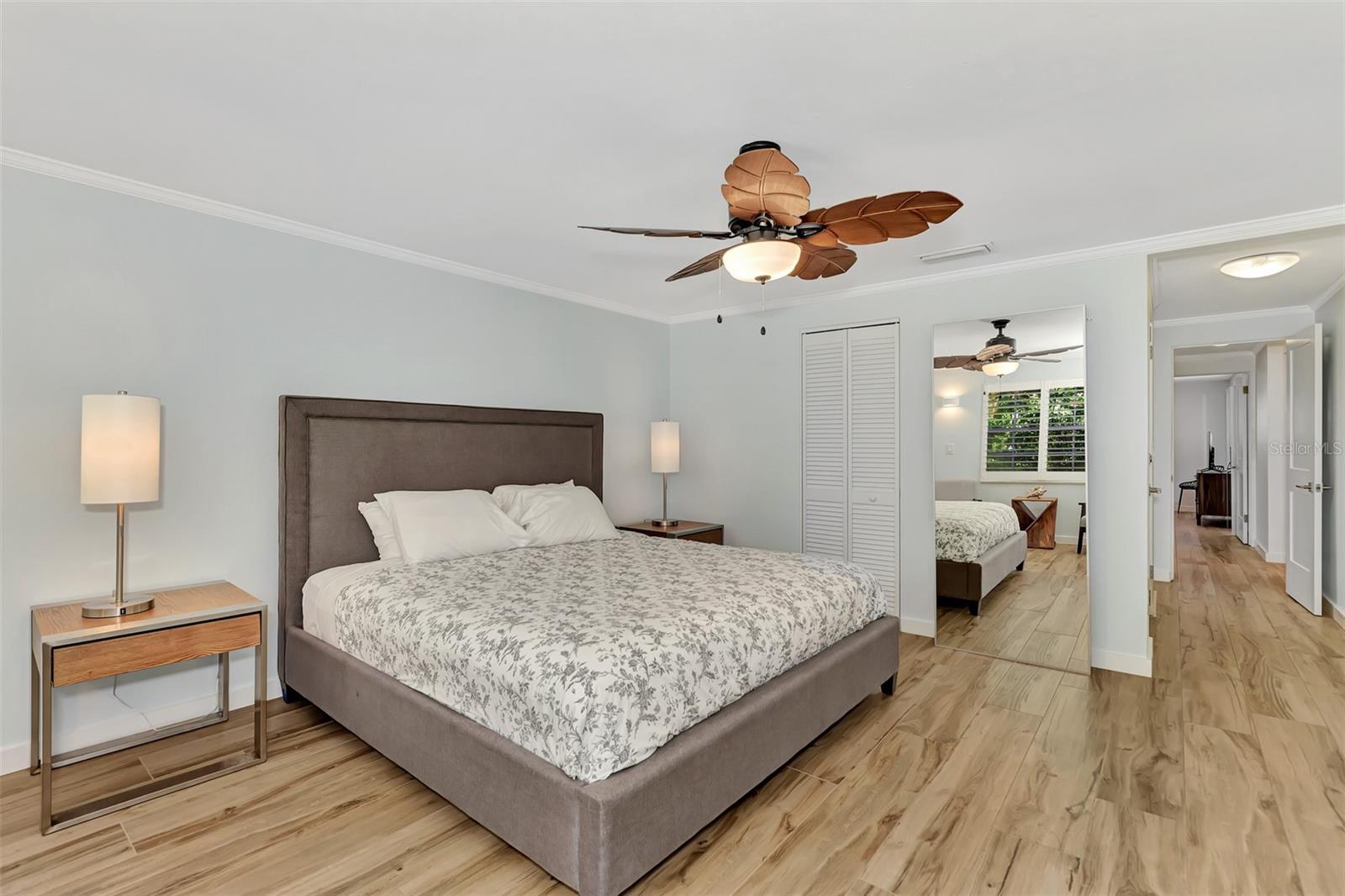 3433 HAMILTON AVE, SARASOTA, FL, 34242