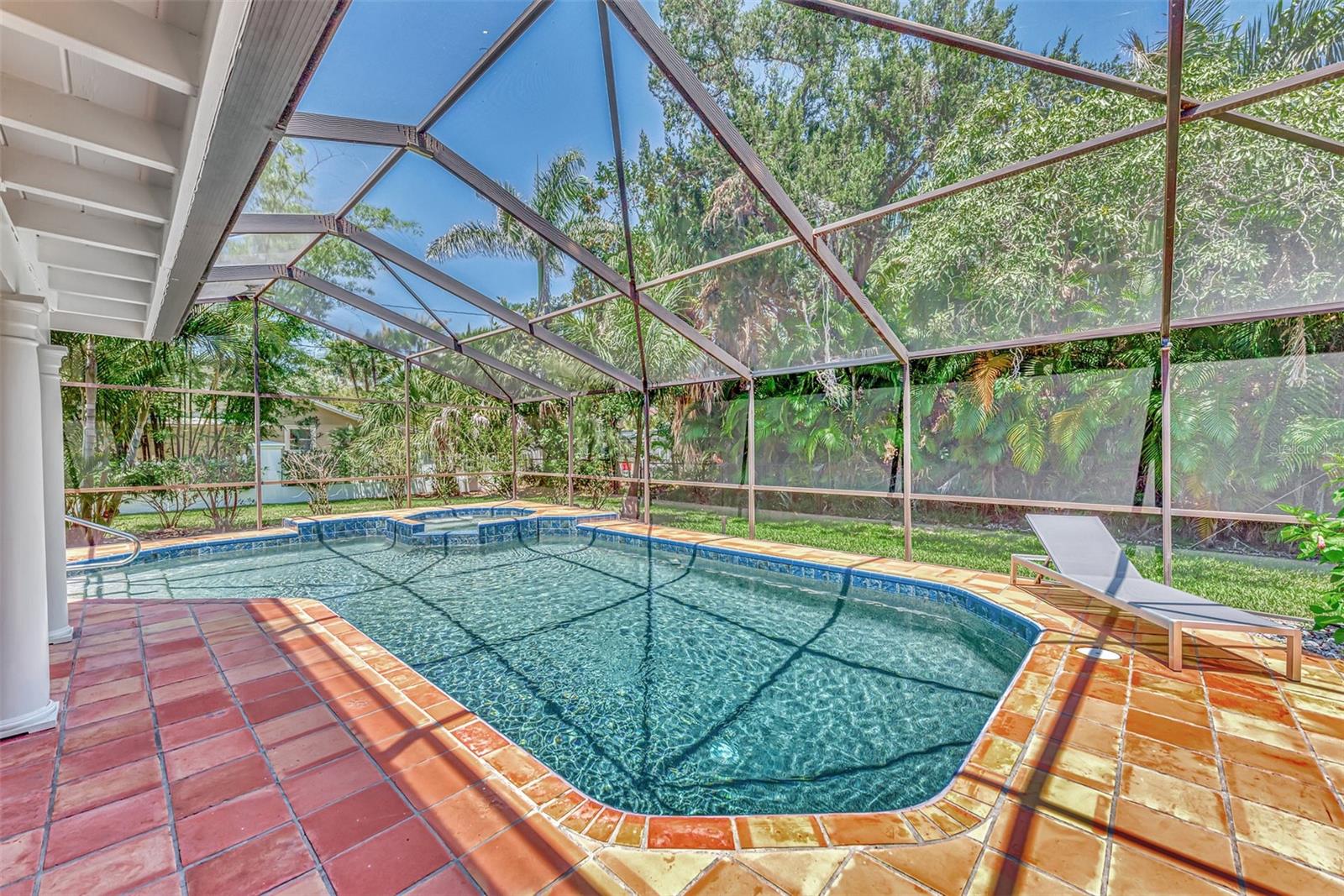 3433 HAMILTON AVE, SARASOTA, FL, 34242