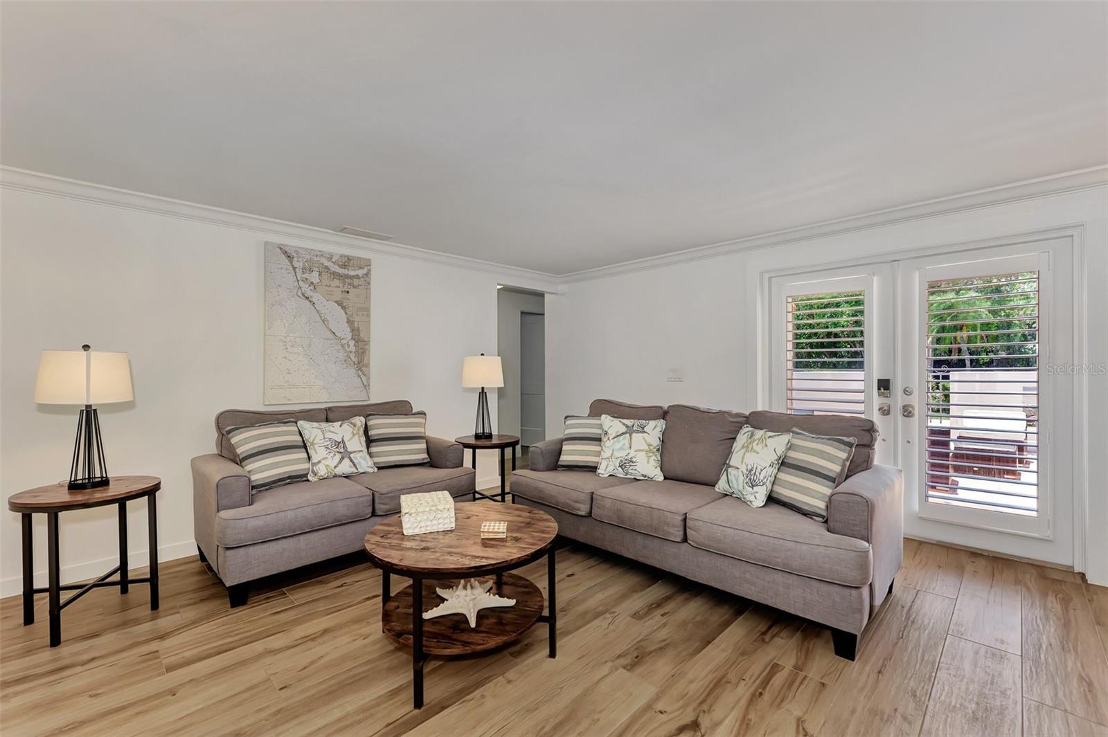 3433 HAMILTON AVE, SARASOTA, FL, 34242