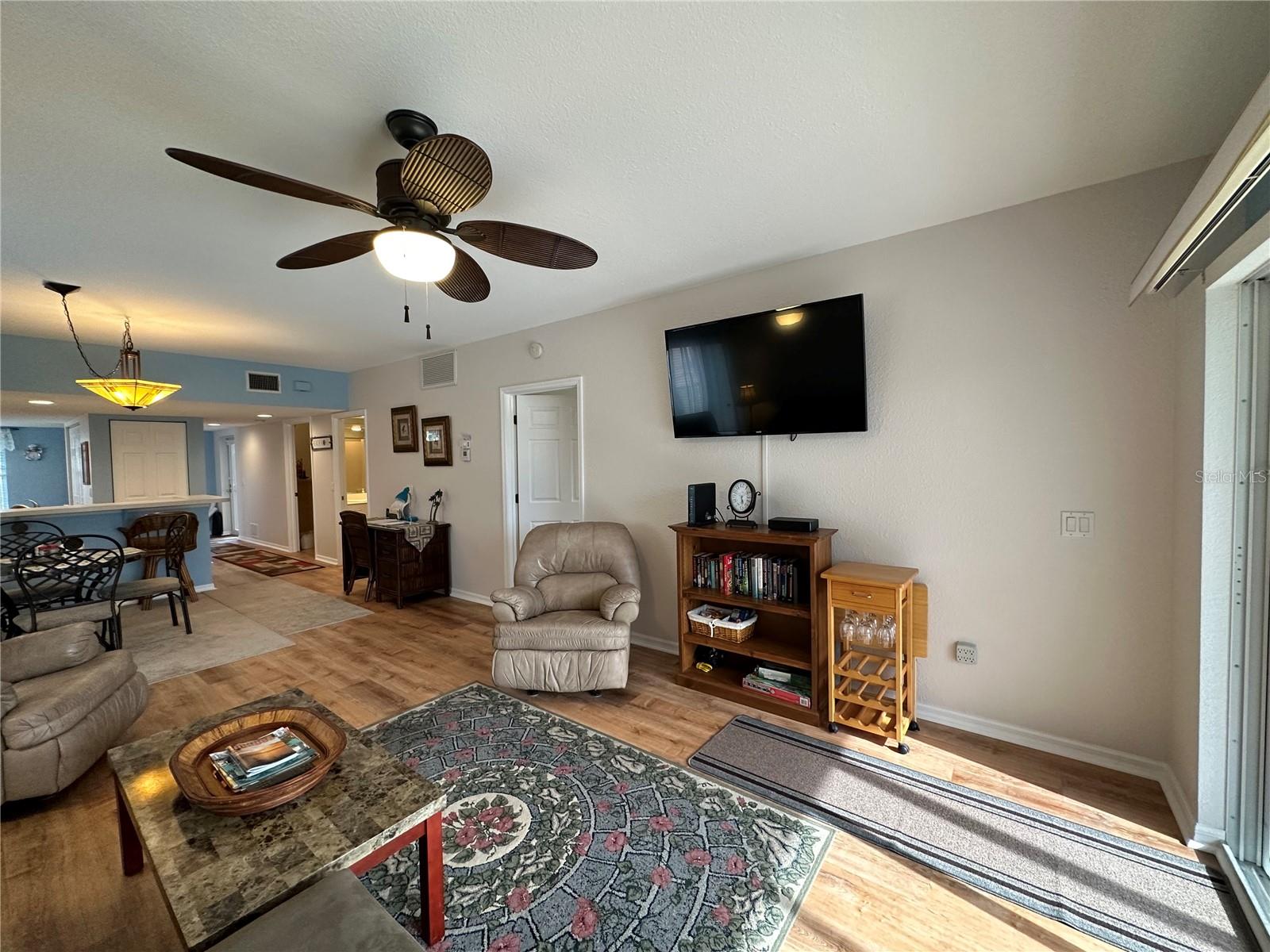 9550 FIDDLERS GREEN CIR #105, ROTONDA WEST, FL, 33947