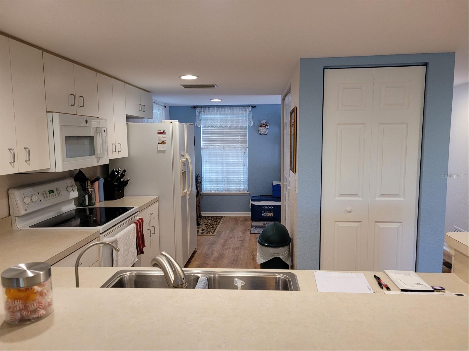 9550 FIDDLERS GREEN CIR #105, ROTONDA WEST, FL, 33947