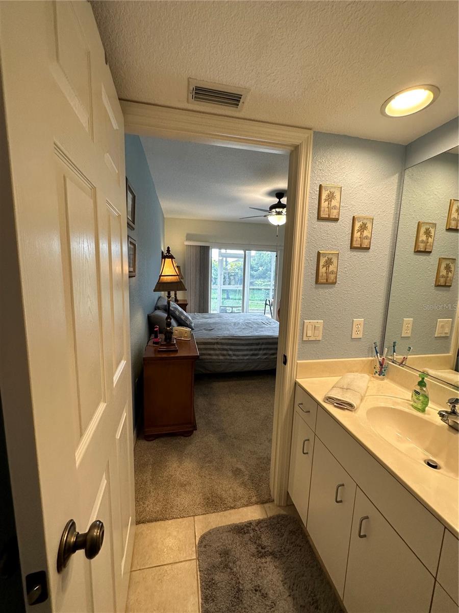 9550 FIDDLERS GREEN CIR #105, ROTONDA WEST, FL, 33947