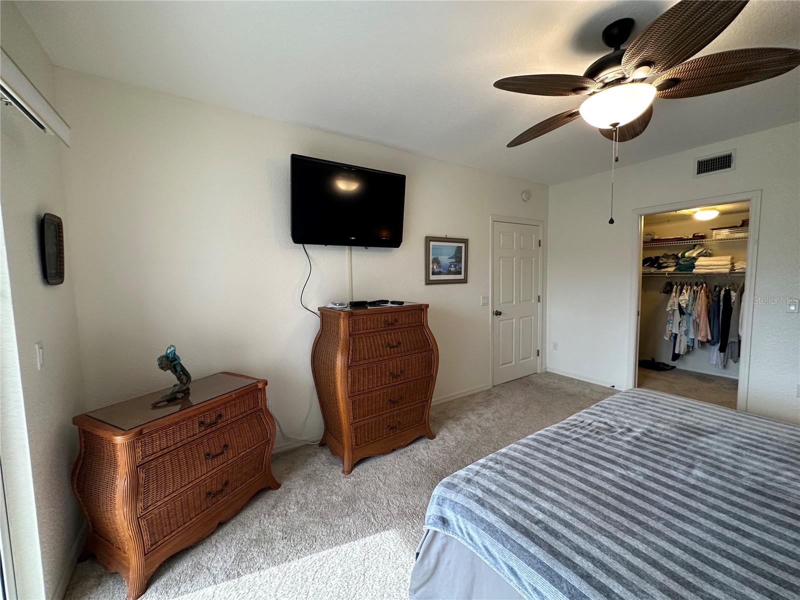9550 FIDDLERS GREEN CIR #105, ROTONDA WEST, FL, 33947
