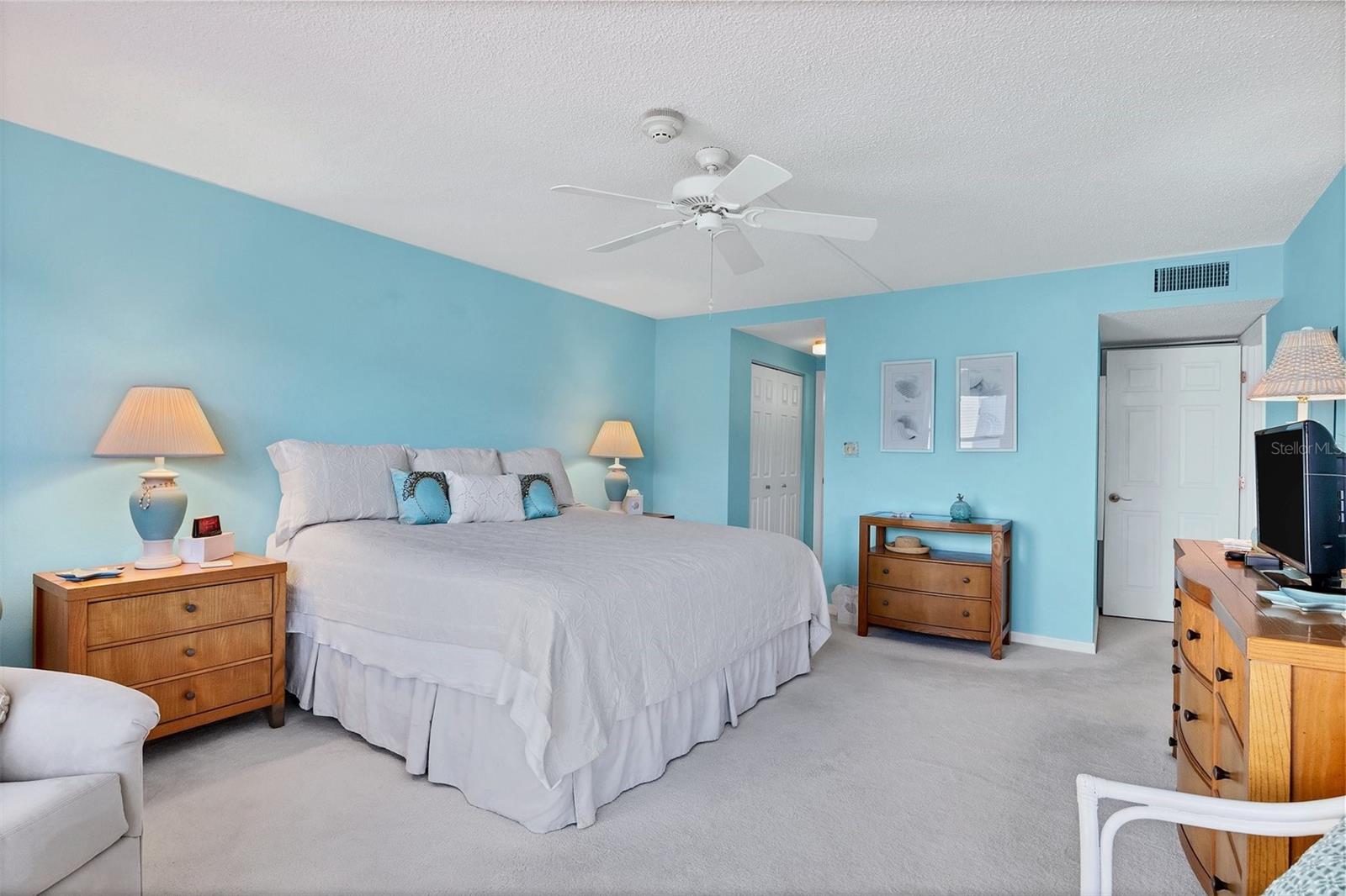 6480 MIDNIGHT PASS RD #506, SARASOTA, FL, 34242