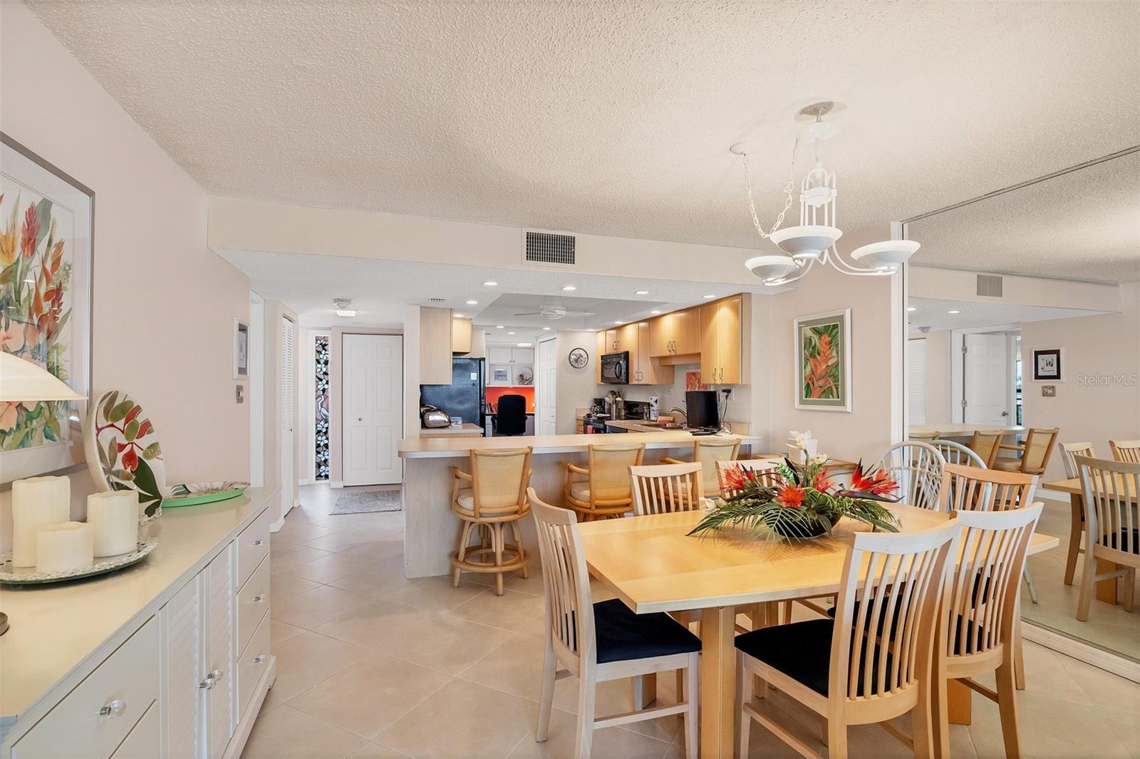6480 MIDNIGHT PASS RD #506, SARASOTA, FL, 34242