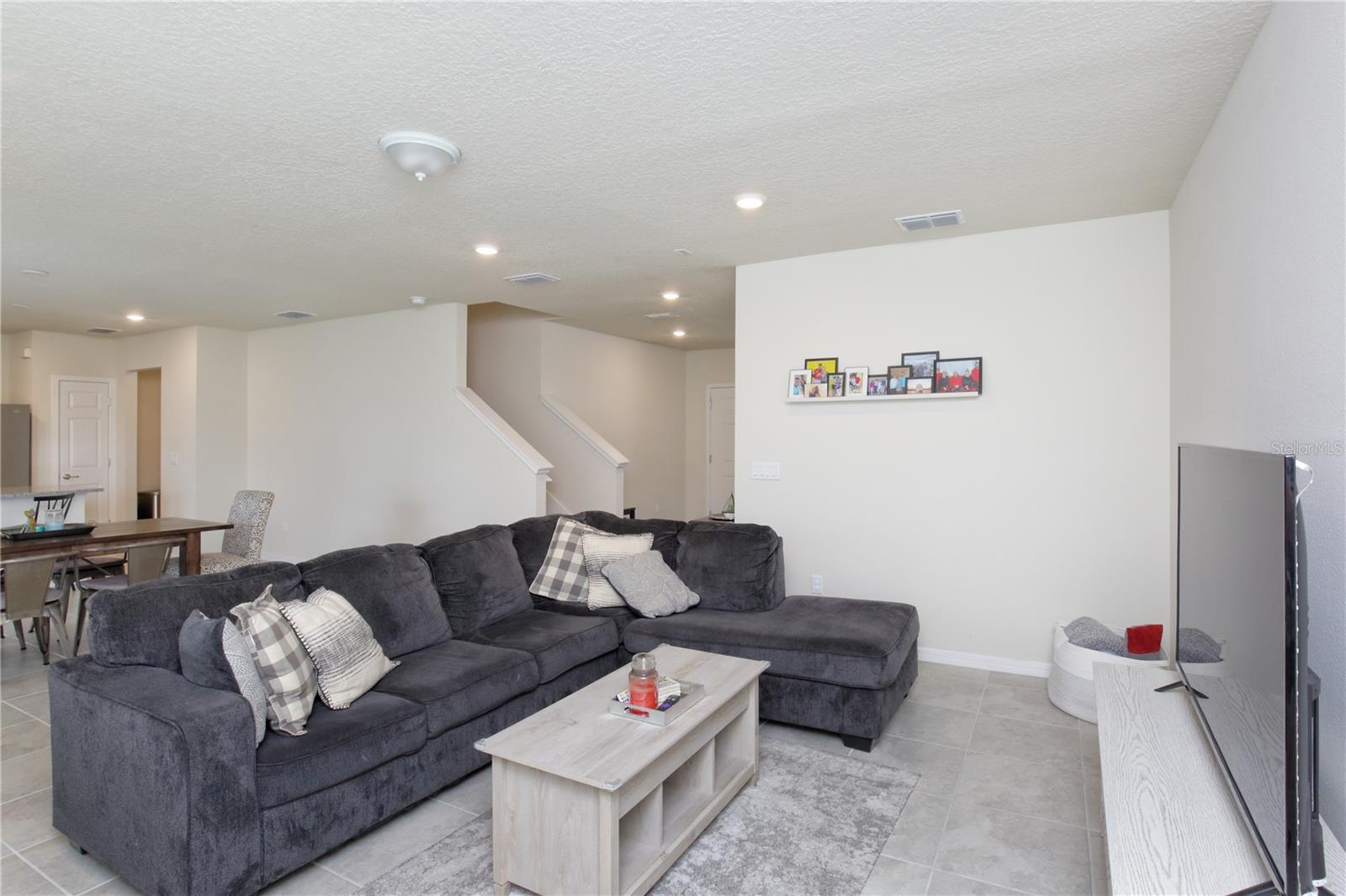 1608 ASPEN AVE, DAVENPORT, FL, 33837
