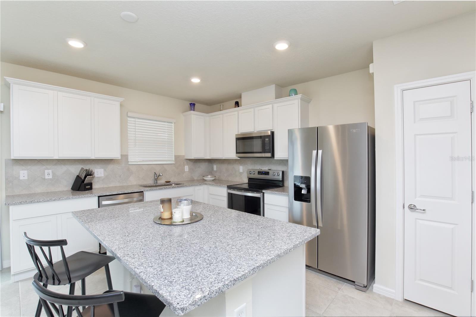 1608 ASPEN AVE, DAVENPORT, FL, 33837