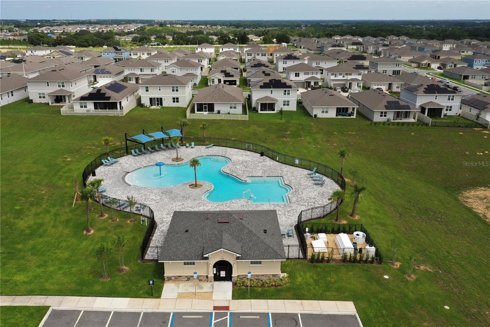 1608 ASPEN AVE, DAVENPORT, FL, 33837