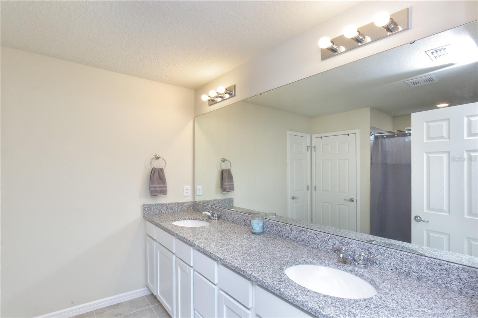1608 ASPEN AVE, DAVENPORT, FL, 33837