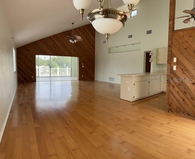 134 CARLYLE DR, PALM HARBOR, FL, 34683