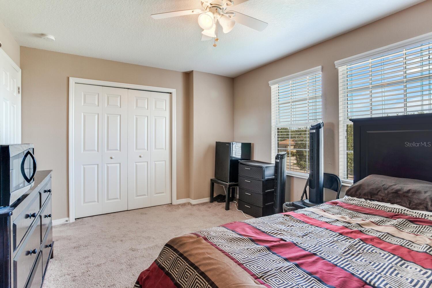11136 WEMBLEY LANDING DR, LITHIA, FL, 33547