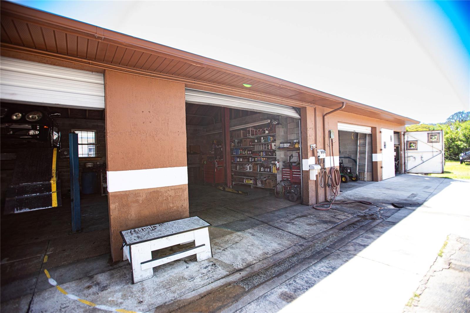 14827 US HIGHWAY 19, HUDSON, FL, 34667