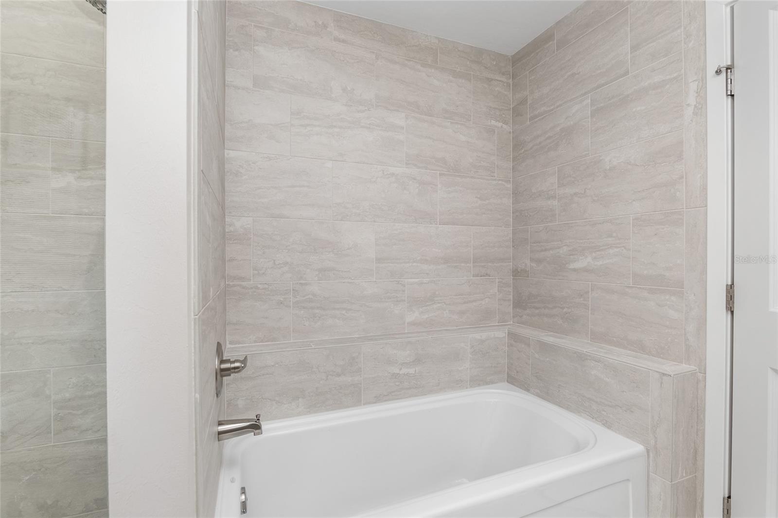 816 SE 16TH DR, GAINESVILLE, FL, 32641