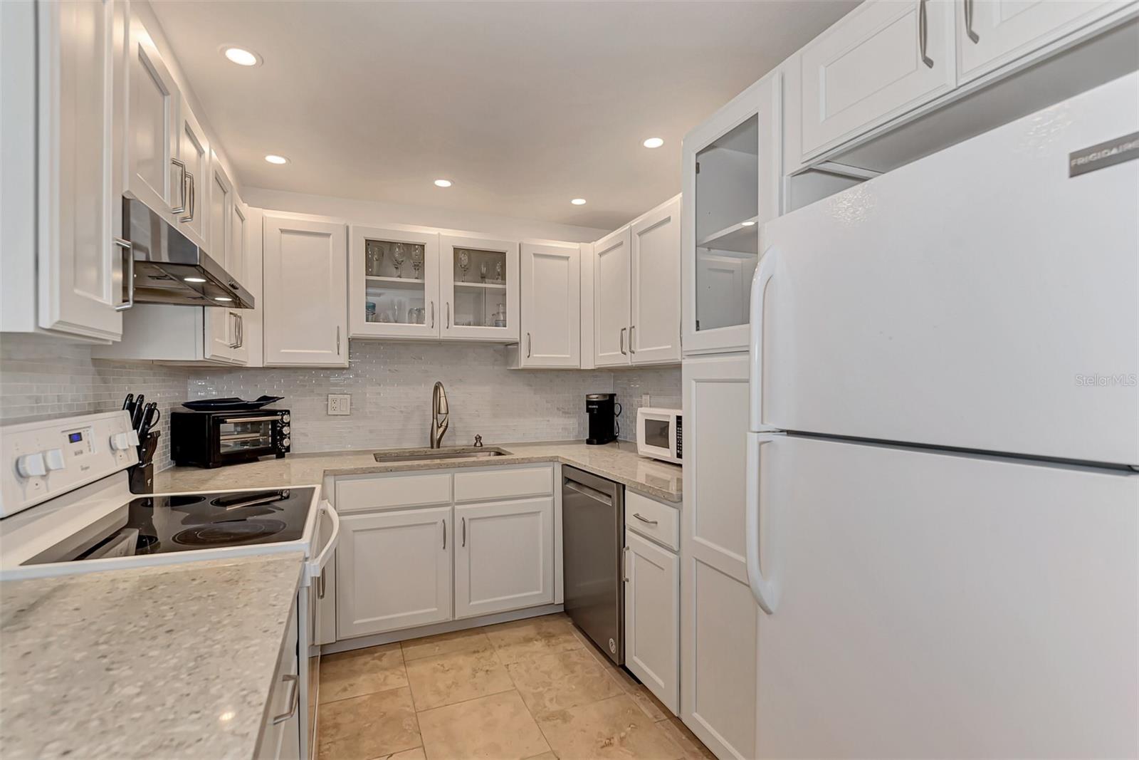 5855 MIDNIGHT PASS RD #426, SARASOTA, FL, 34242