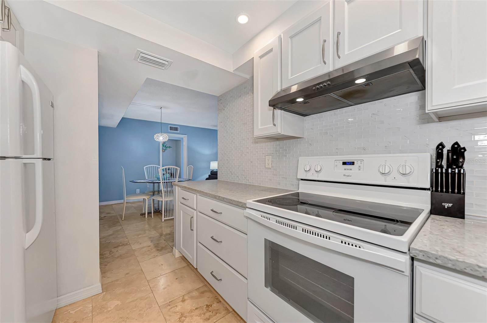 5855 MIDNIGHT PASS RD #426, SARASOTA, FL, 34242