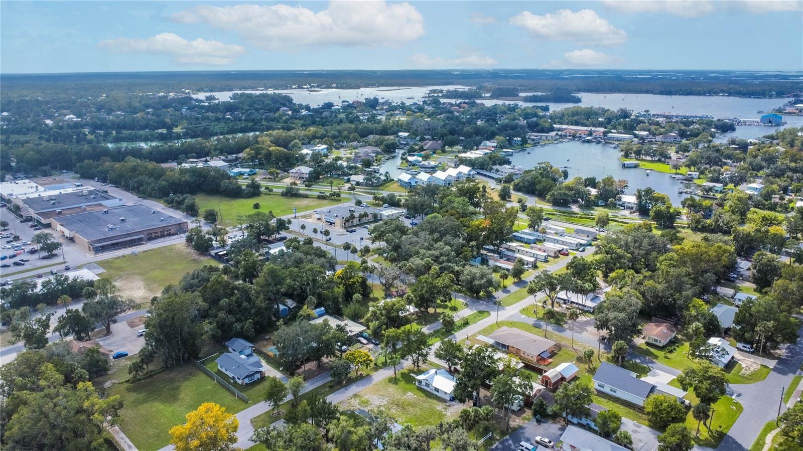 464 NE 2ND ST, CRYSTAL RIVER, FL, 34429