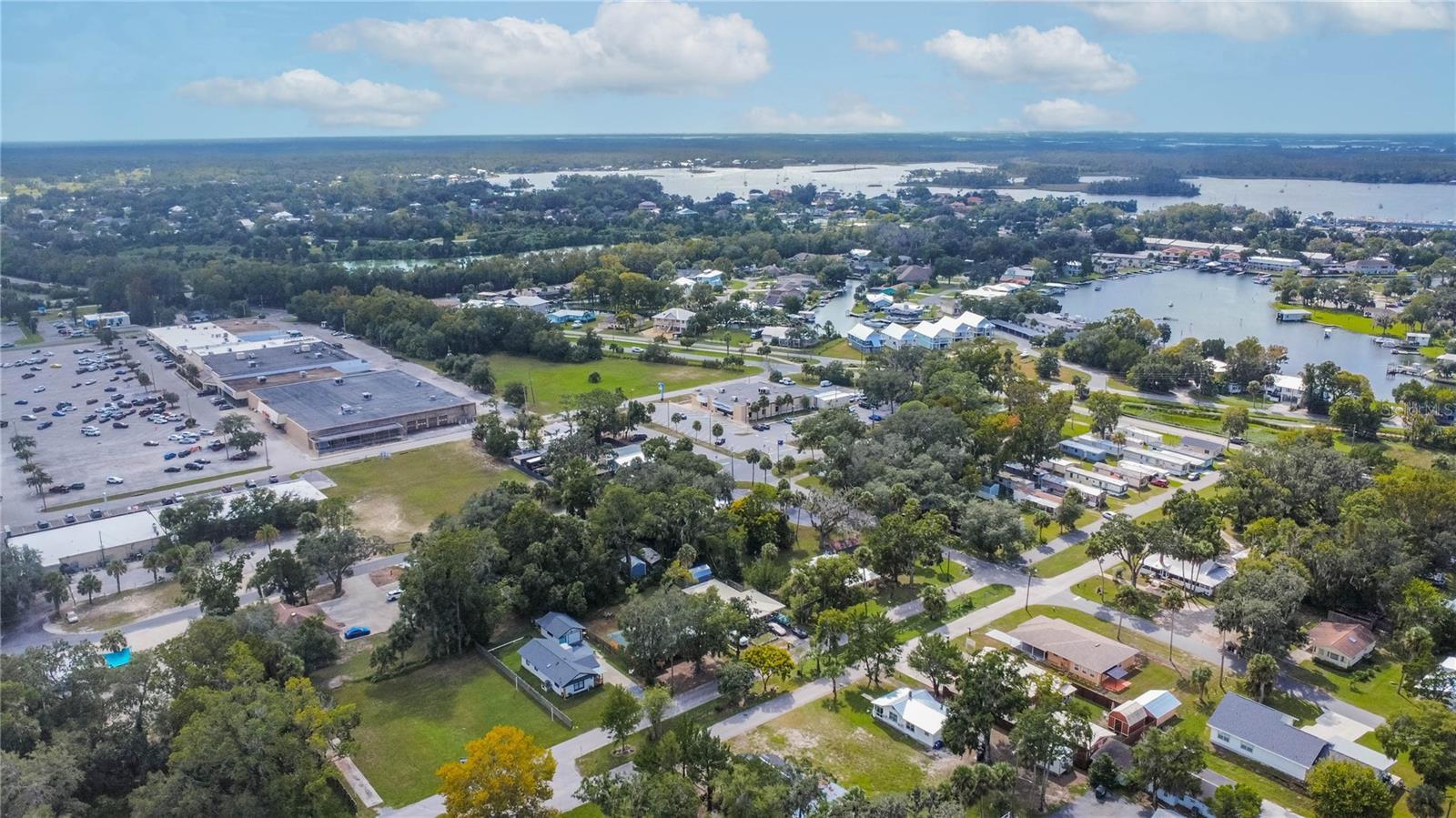 464 NE 2ND ST, CRYSTAL RIVER, FL, 34429