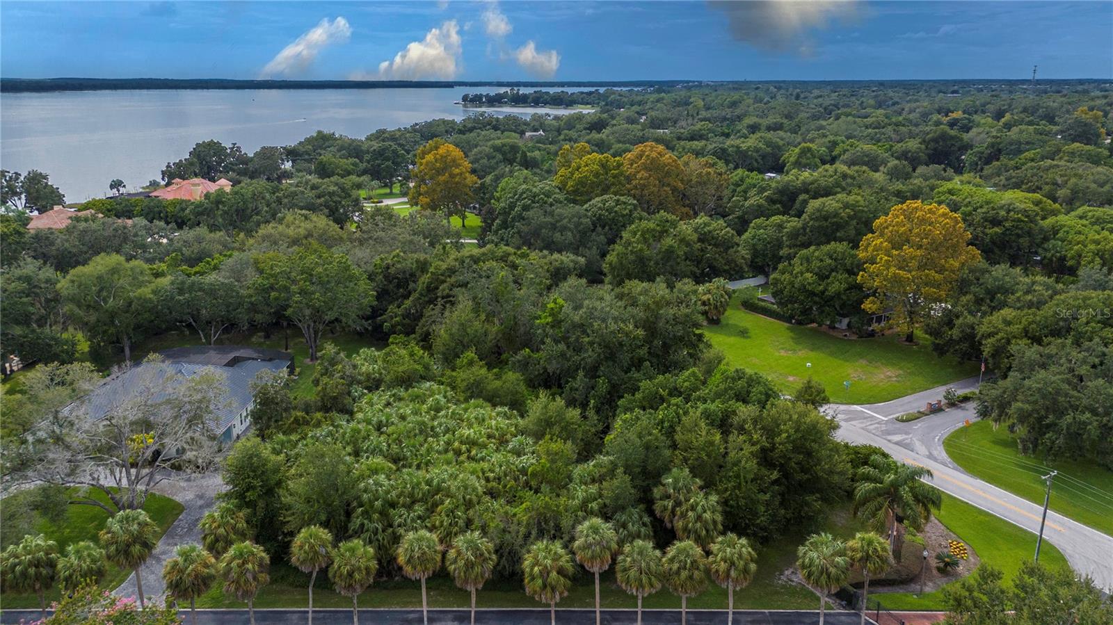 000 LAKESHORE POINTE BLVD, MOUNT DORA, FL, 32757