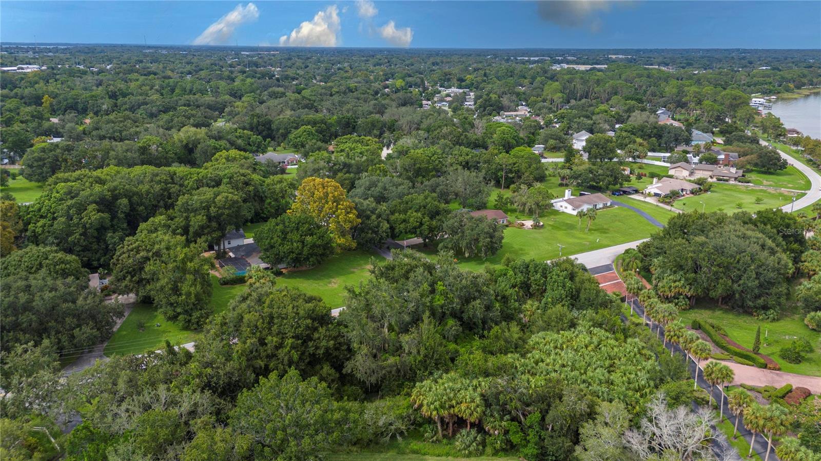 000 LAKESHORE POINTE BLVD, MOUNT DORA, FL, 32757