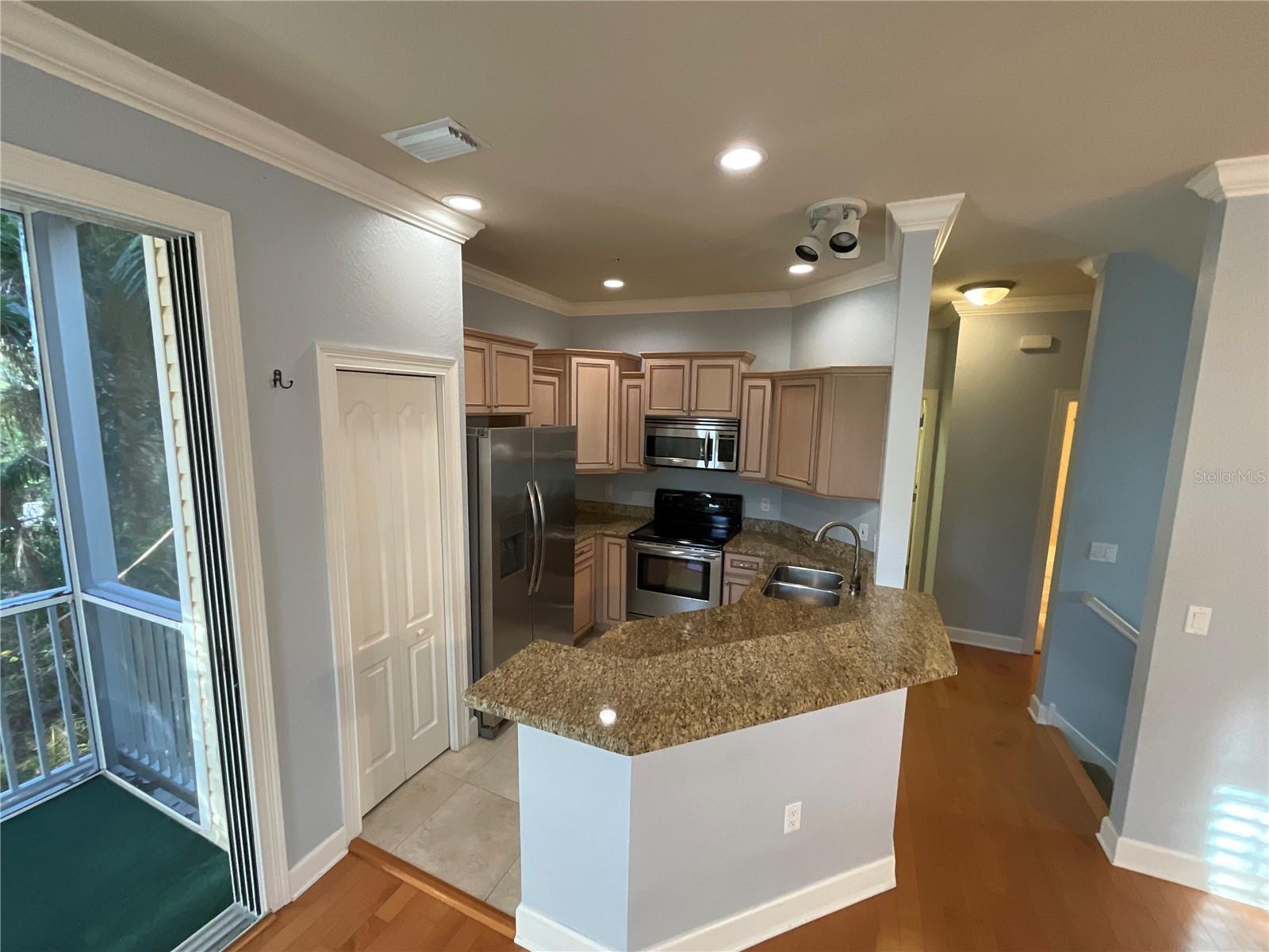 BURGHSTREAMSS SUB, PALM HARBOR, FL, 34683