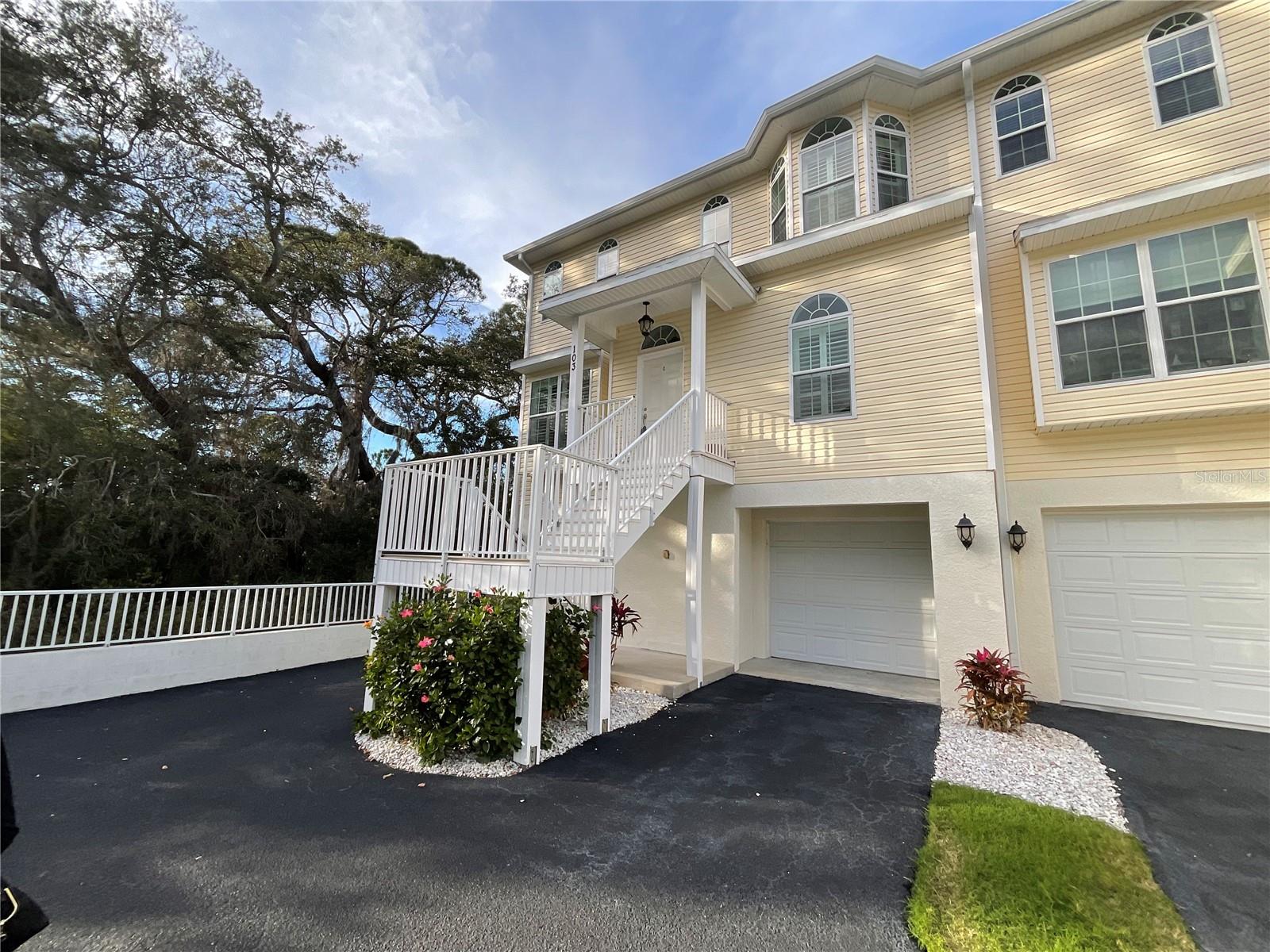 BURGHSTREAMSS SUB, PALM HARBOR, FL, 34683