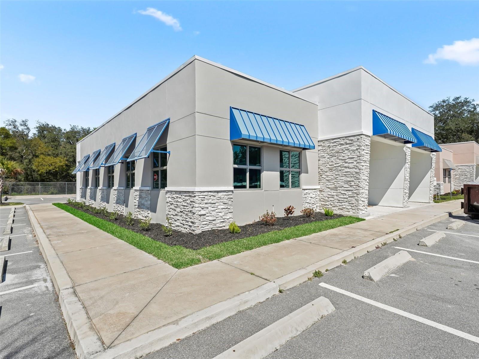 871 HIGHWAY 466 #401&801, LADY LAKE, FL, 32159