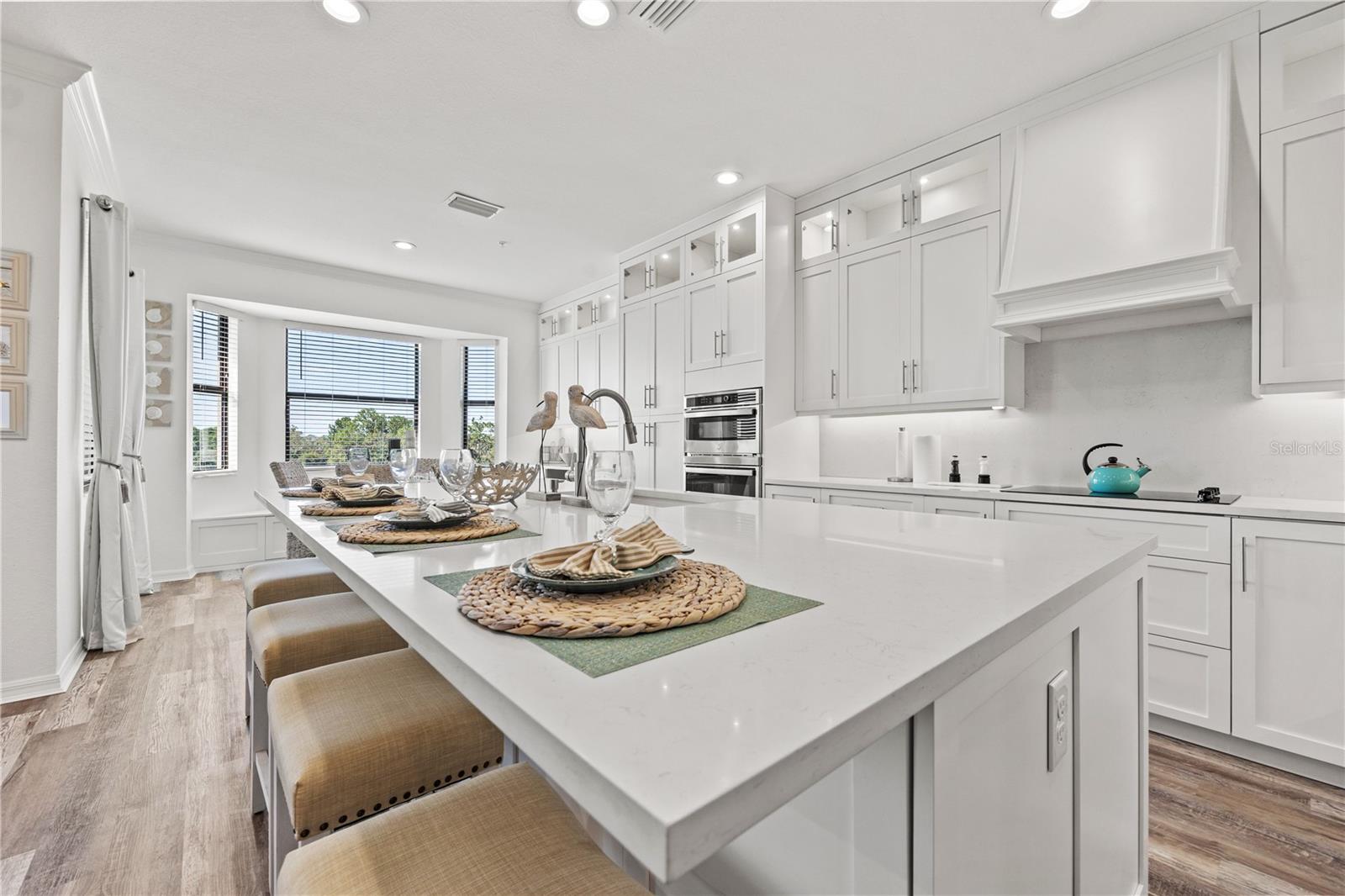 18114 GAWTHROP DR #402, LAKEWOOD RANCH, FL, 34211