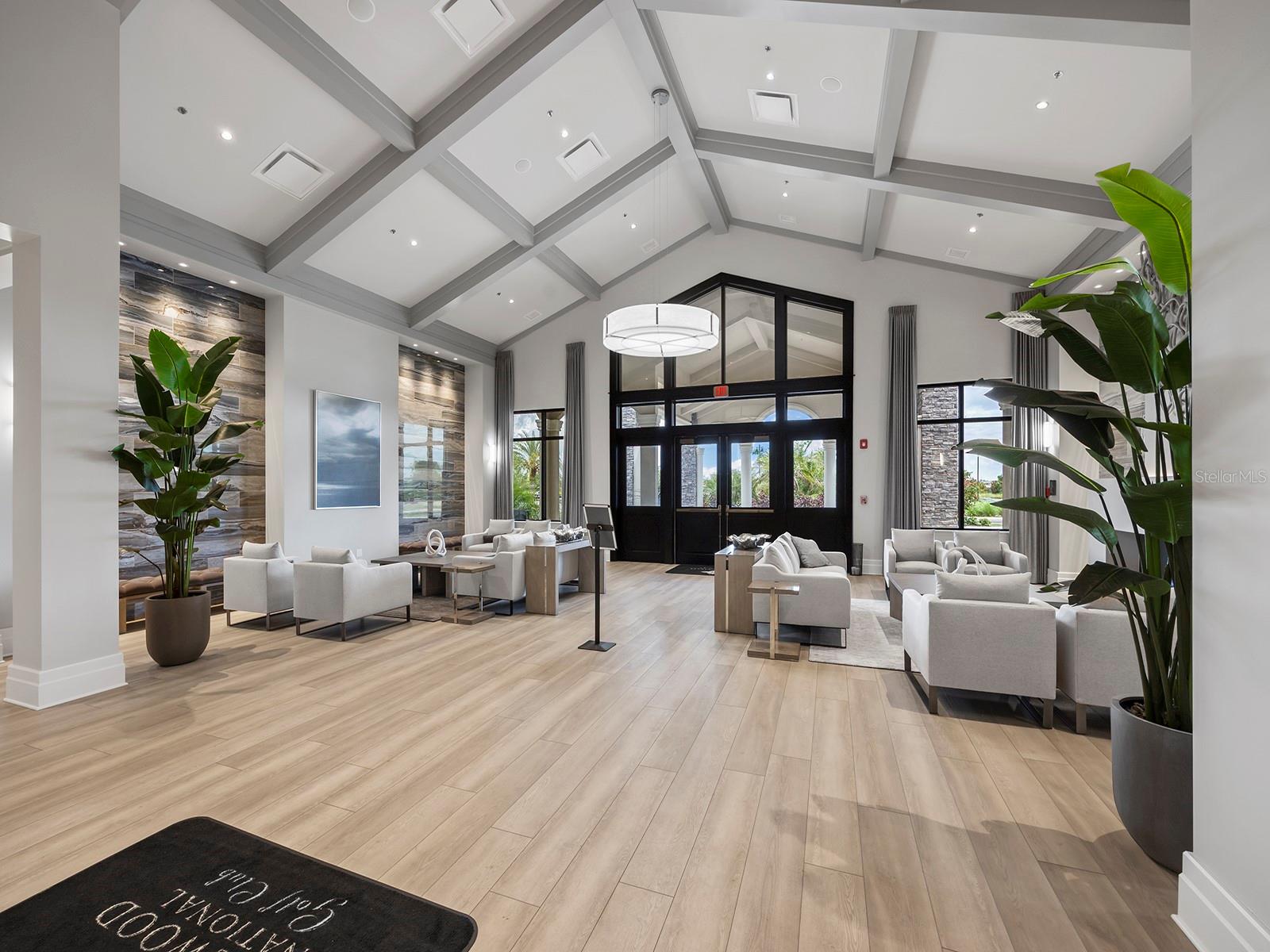 18114 GAWTHROP DR #402, LAKEWOOD RANCH, FL, 34211