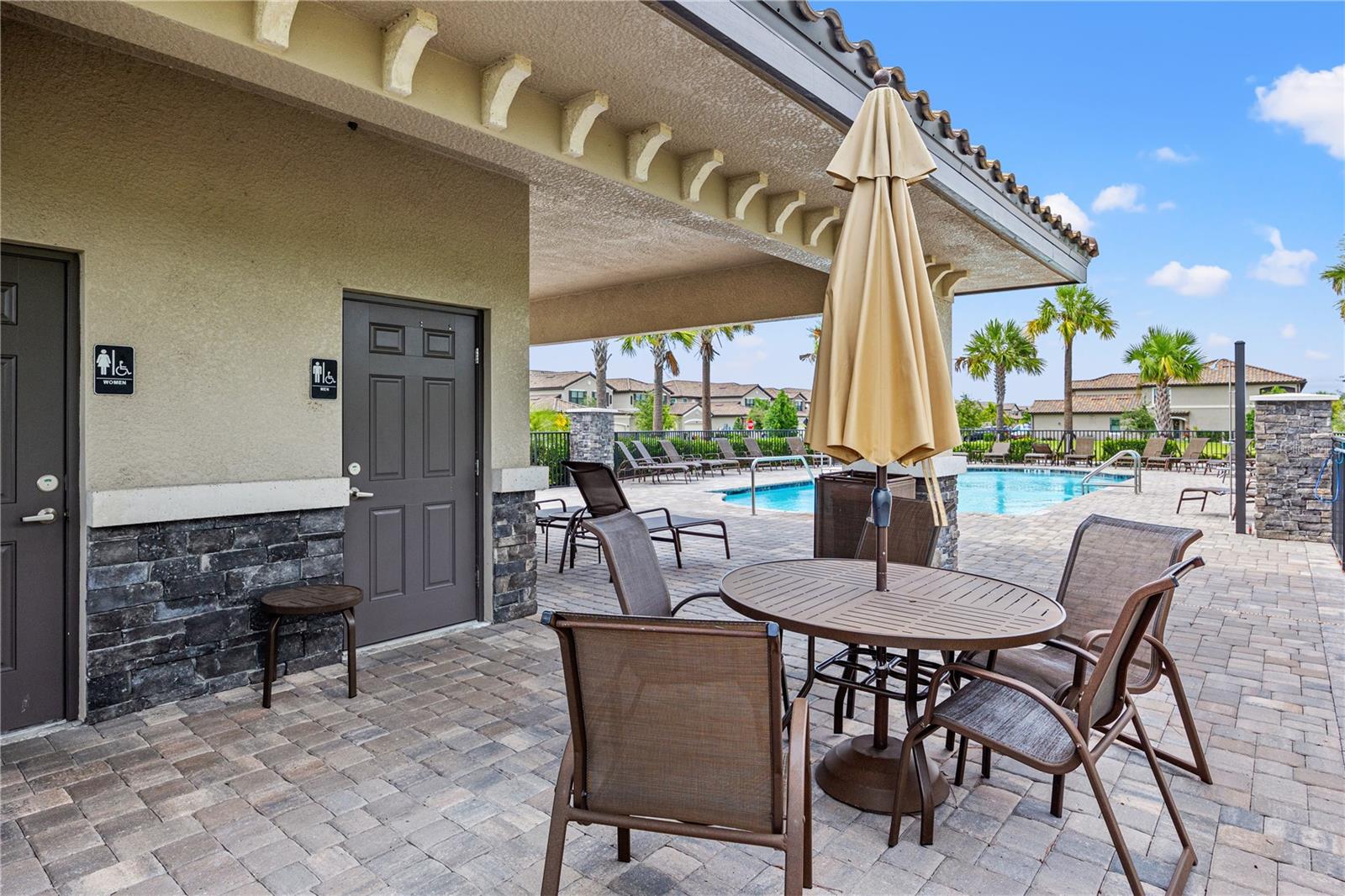 18114 GAWTHROP DR #402, LAKEWOOD RANCH, FL, 34211