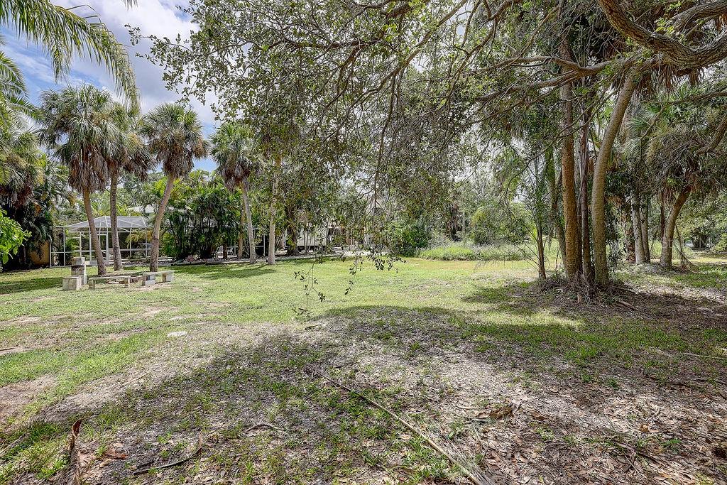 424 ALBEE RD W #1, NOKOMIS, FL, 34275