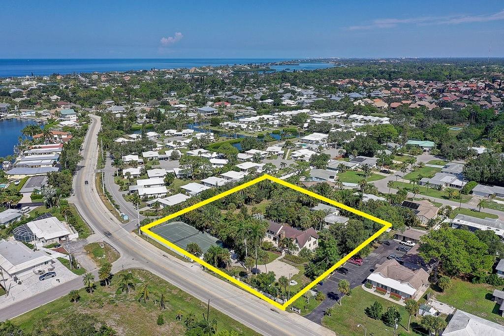424 ALBEE RD W #1, NOKOMIS, FL, 34275