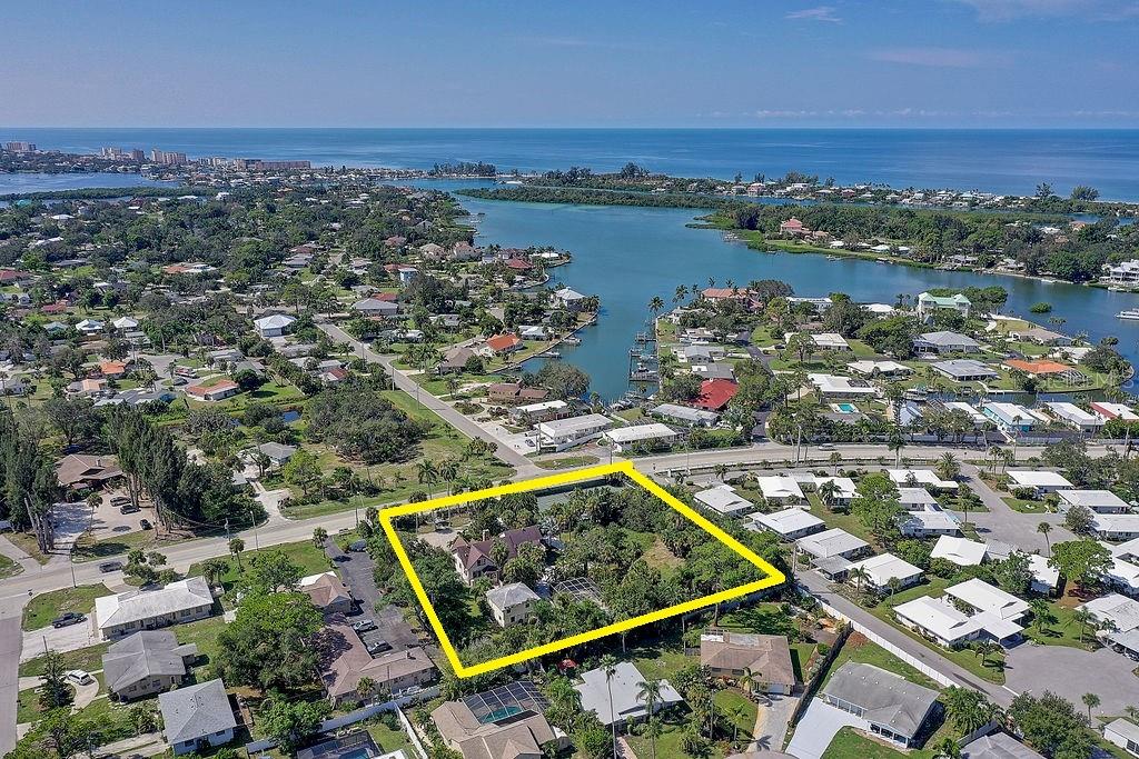 424 ALBEE RD W #1, NOKOMIS, FL, 34275