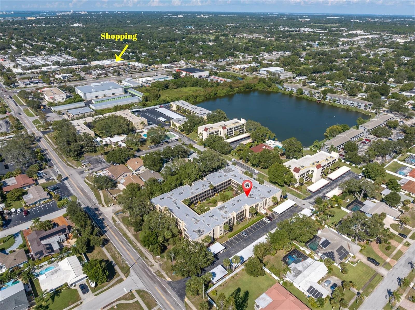 11485 OAKHURST RD #221, LARGO, FL, 33774