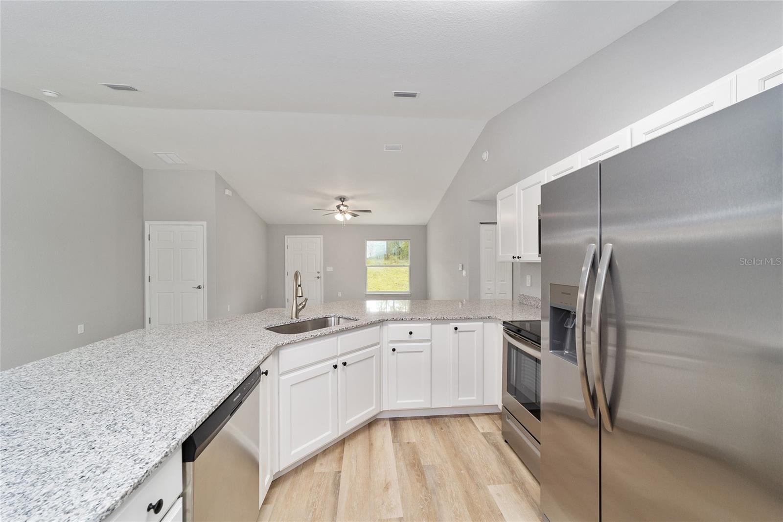 24144 NW WATER OAK AVE, DUNNELLON, FL, 34431