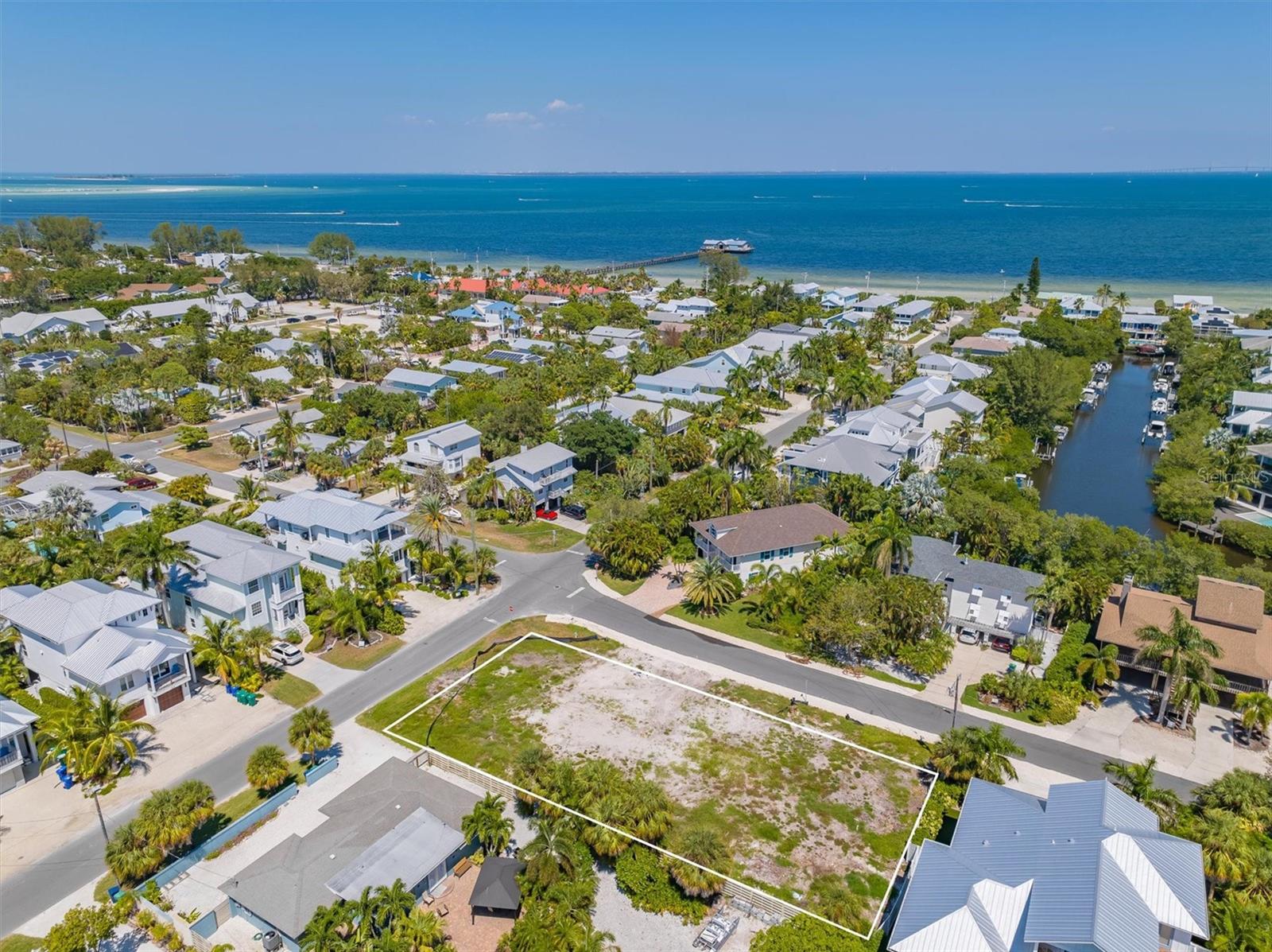 305 TARPON ST, ANNA MARIA, FL, 34216