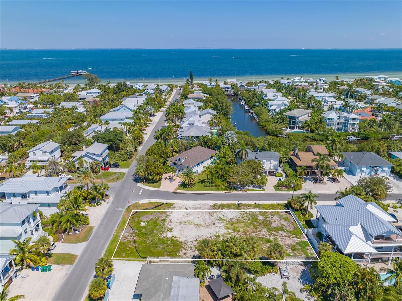 305 TARPON ST, ANNA MARIA, FL, 34216