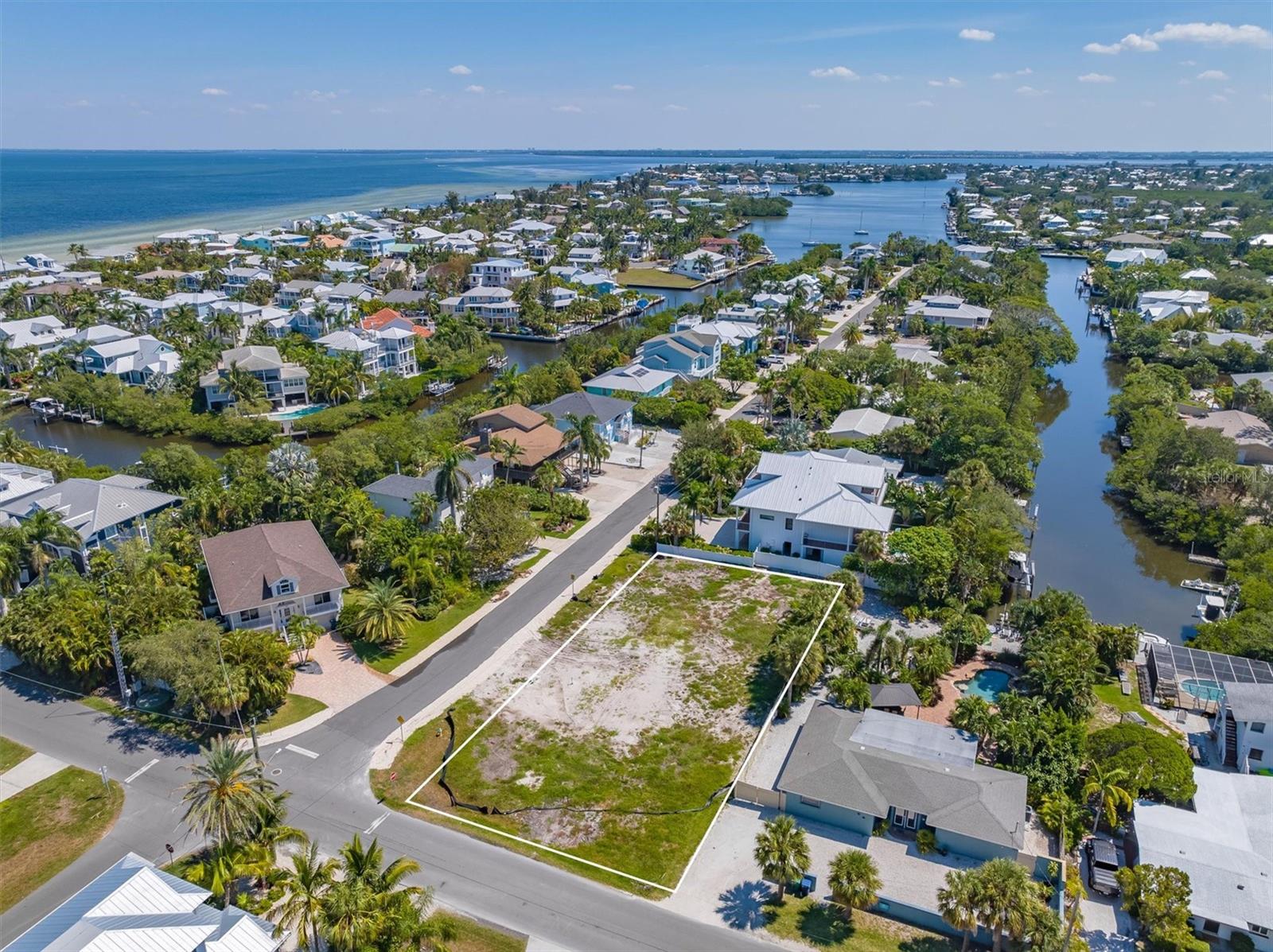 305 TARPON ST, ANNA MARIA, FL, 34216