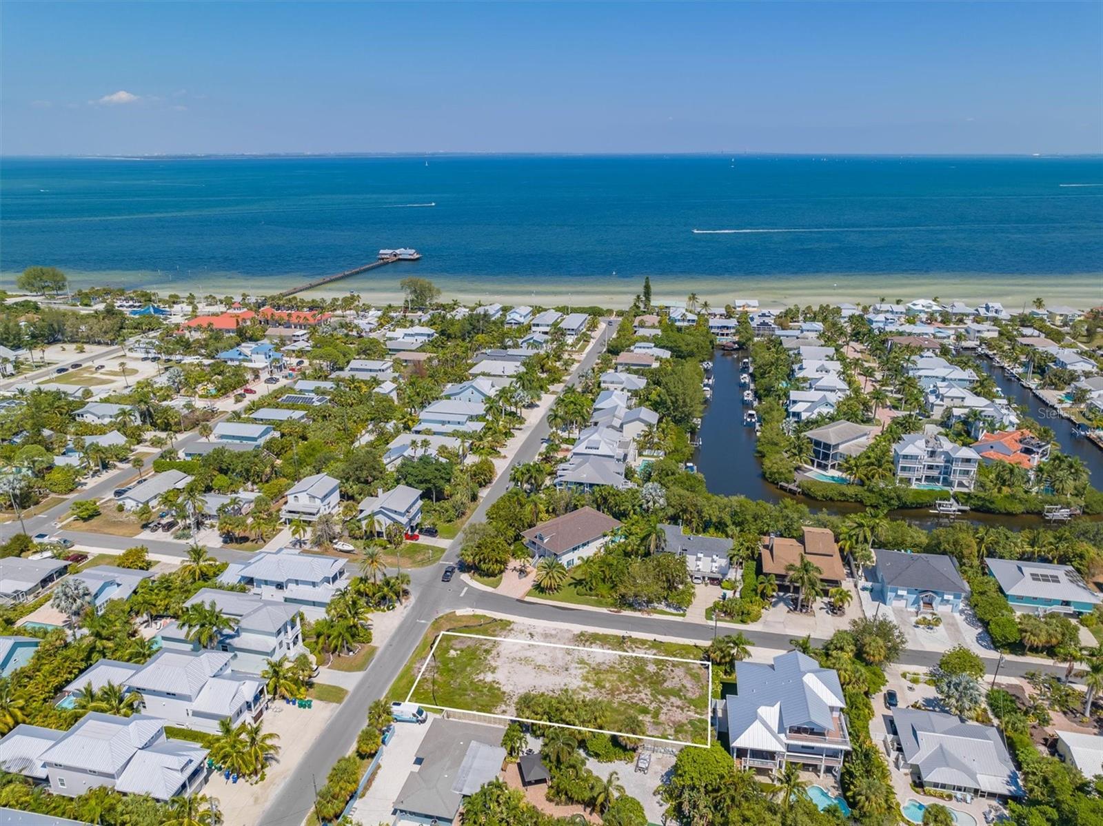 305 TARPON ST, ANNA MARIA, FL, 34216