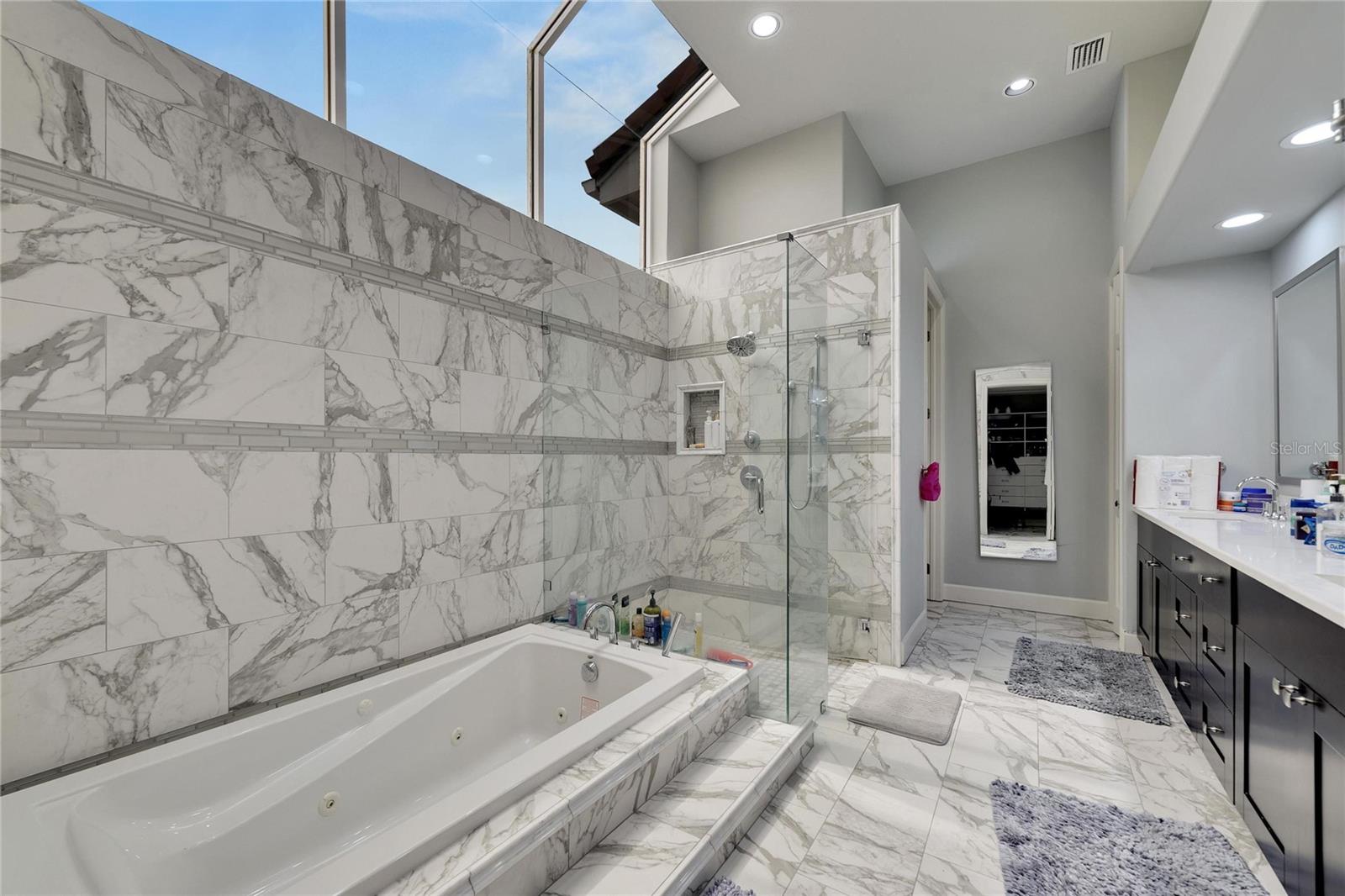 10301 MANTA WAY, TAMPA, FL, 33615