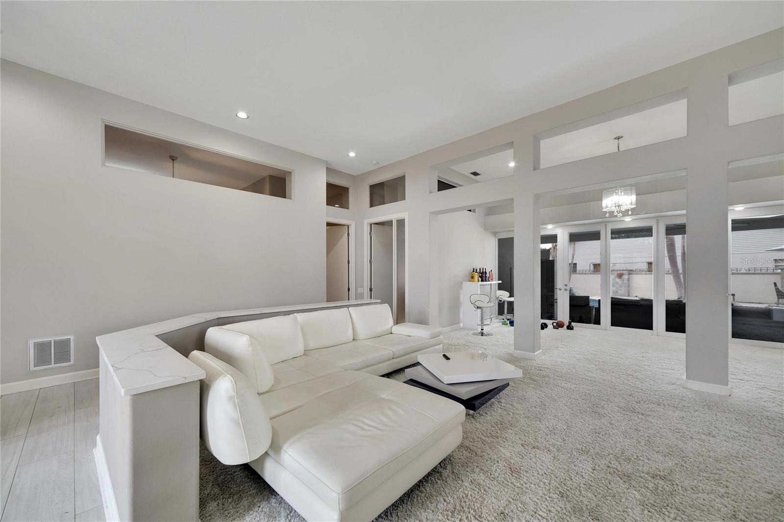 10301 MANTA WAY, TAMPA, FL, 33615