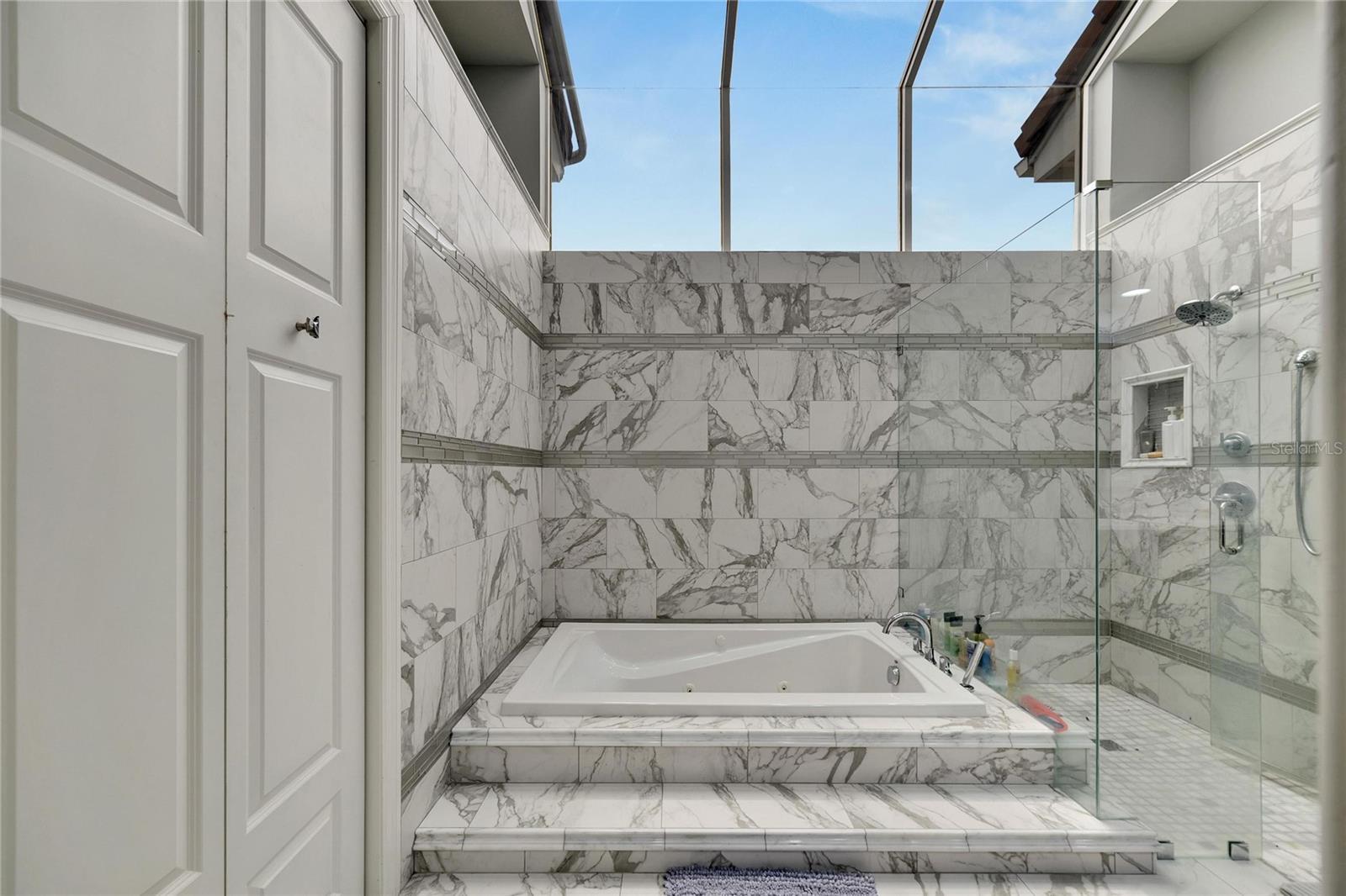 10301 MANTA WAY, TAMPA, FL, 33615